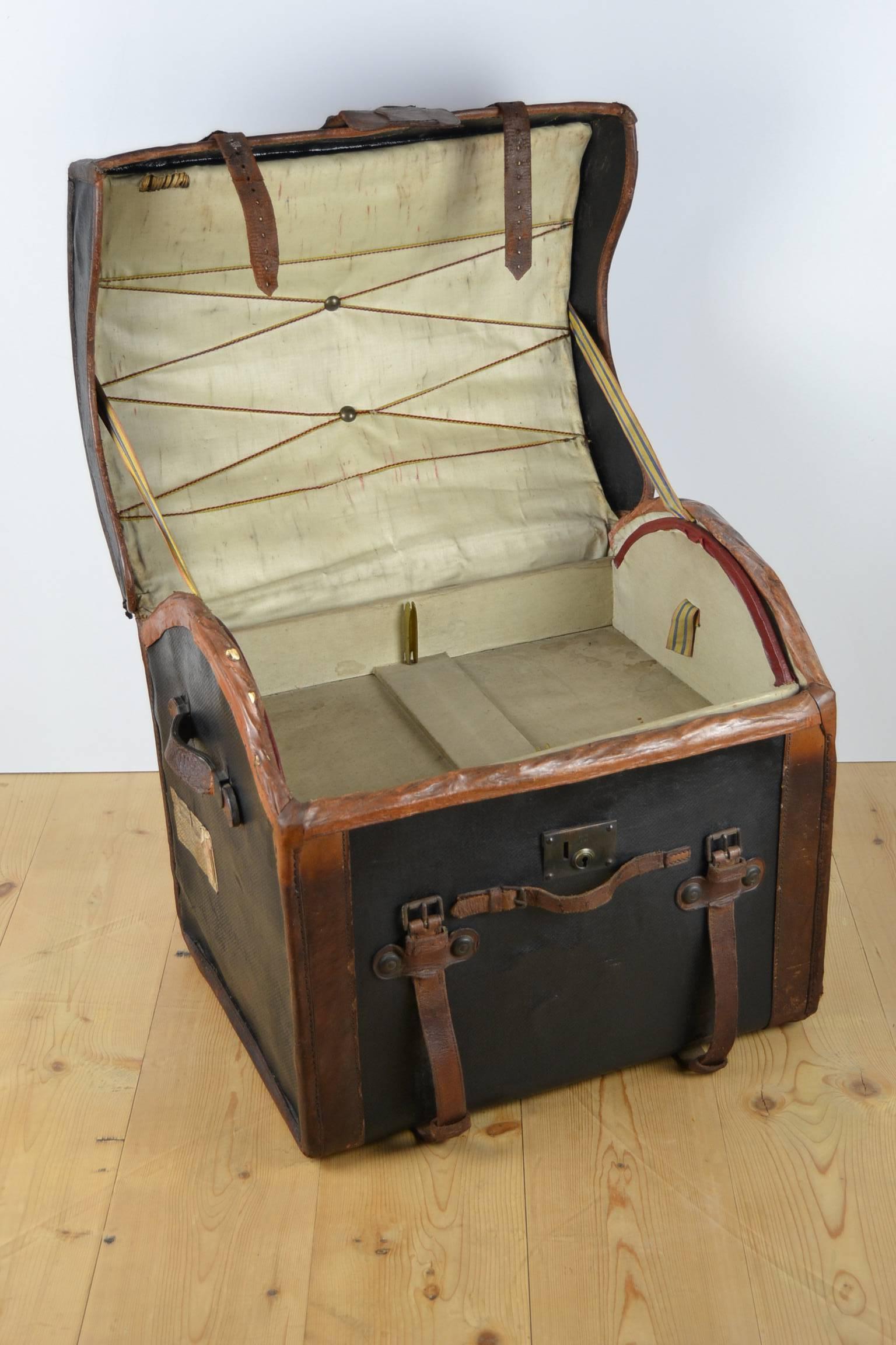 European Wicker with Black Canvas Steamer Trunk, Late 19th Century For Sale