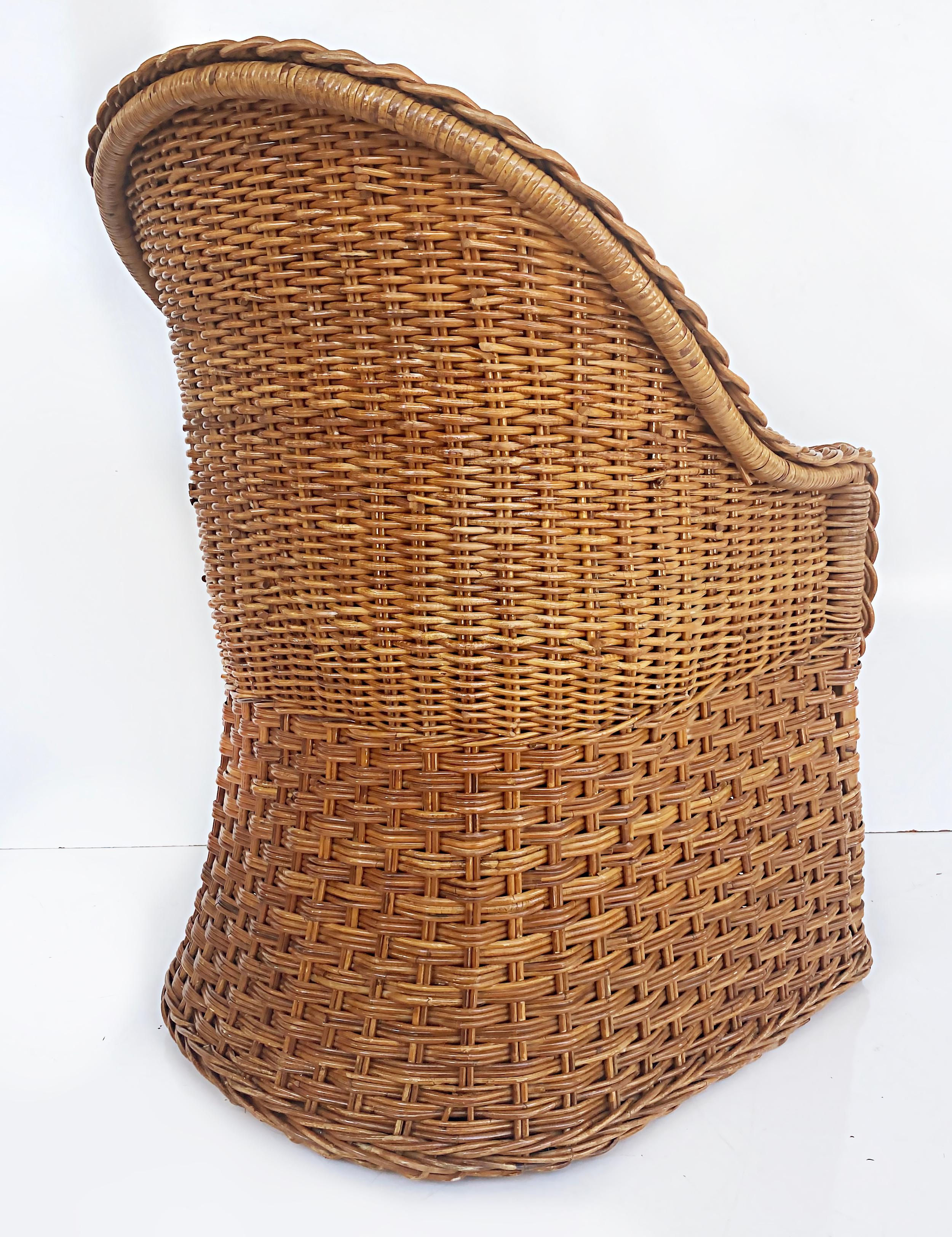 Wicker Works Braided Rattan Club Chairs, New Upholstery, 1 Pair Available For Sale 3
