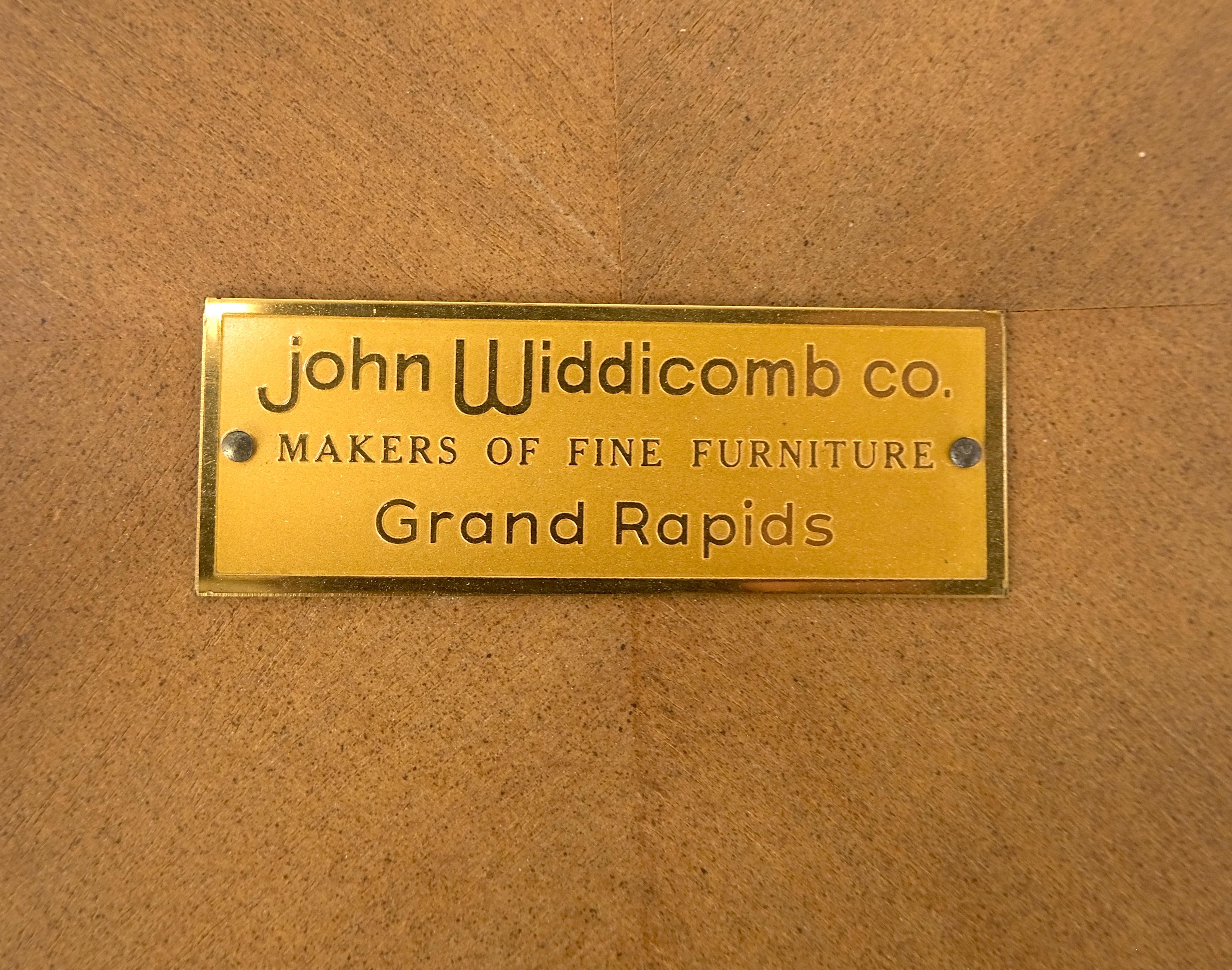 Widdicomb 26