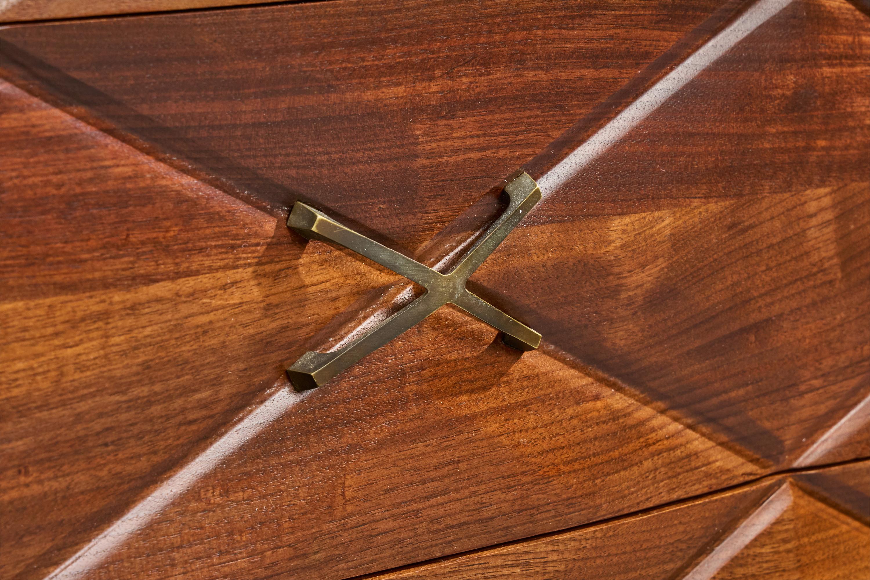 Widdicomb, Cassettiera, Oak, Ottone, USA, anni '50 in vendita 1