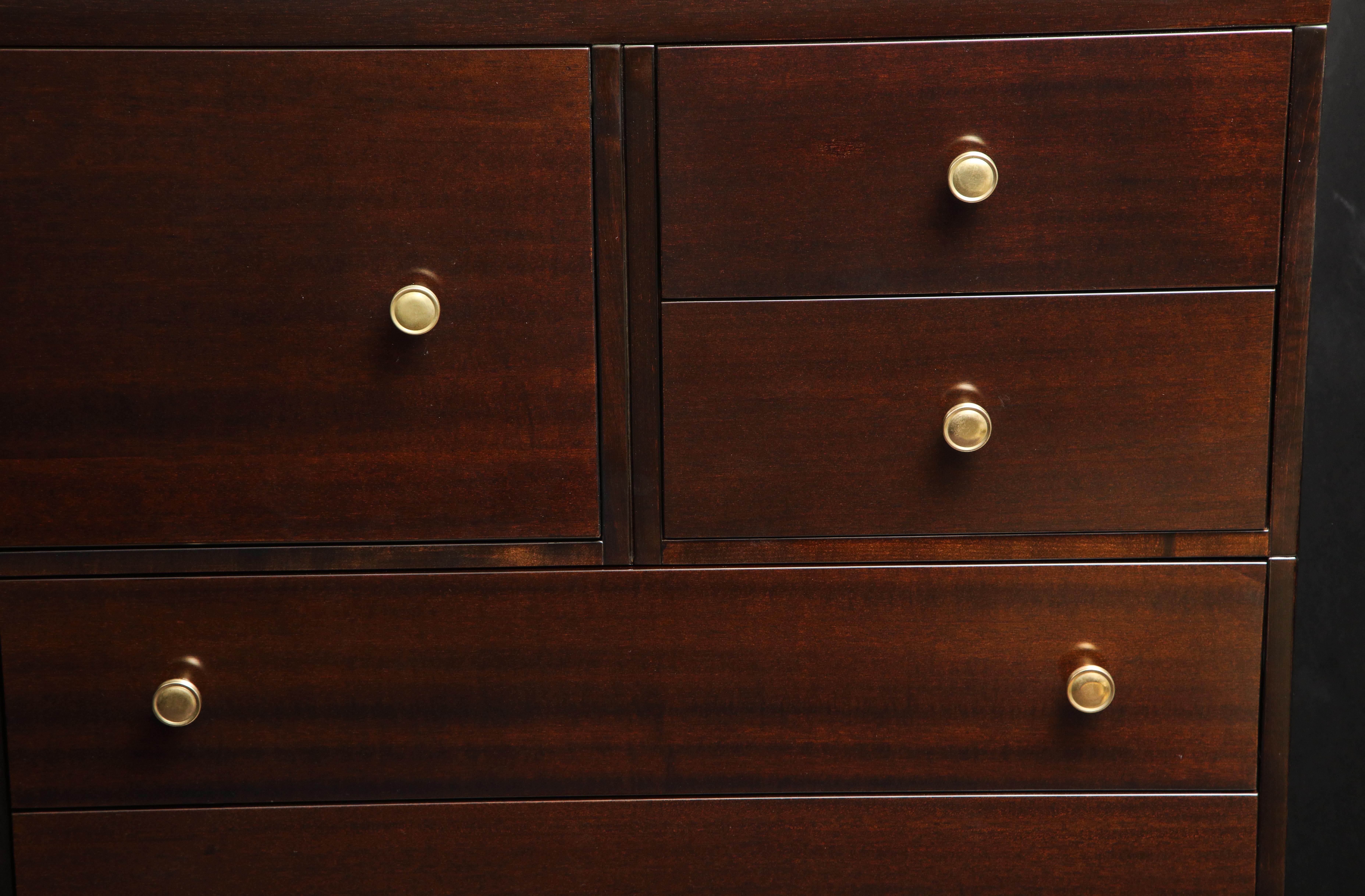 Widdicomb, Mid-Century Double Chest of Drawers For Sale 4