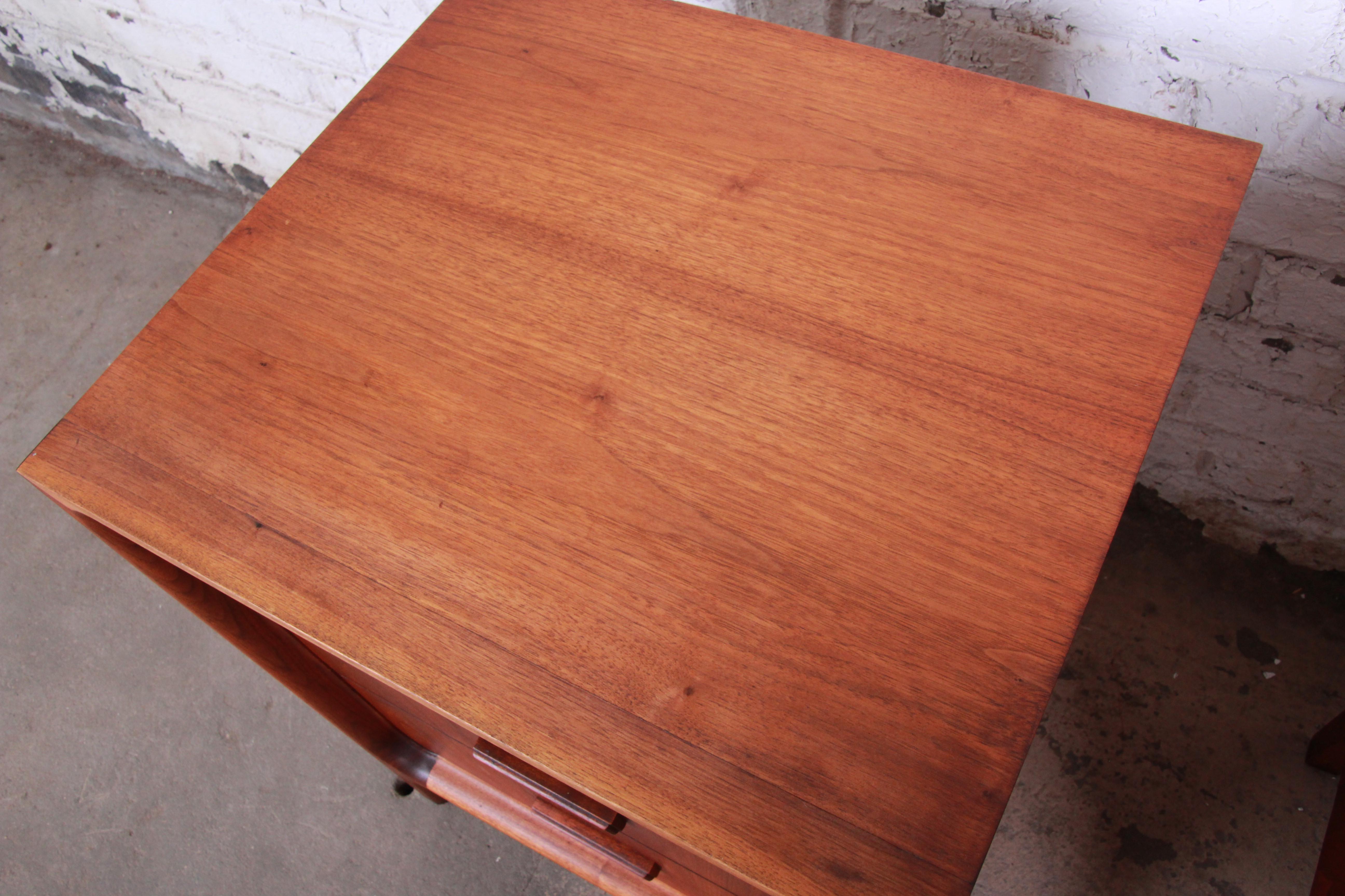 Mid-20th Century Widdicomb Mid-Century Modern Walnut Bachelor Chests or Large Nightstands
