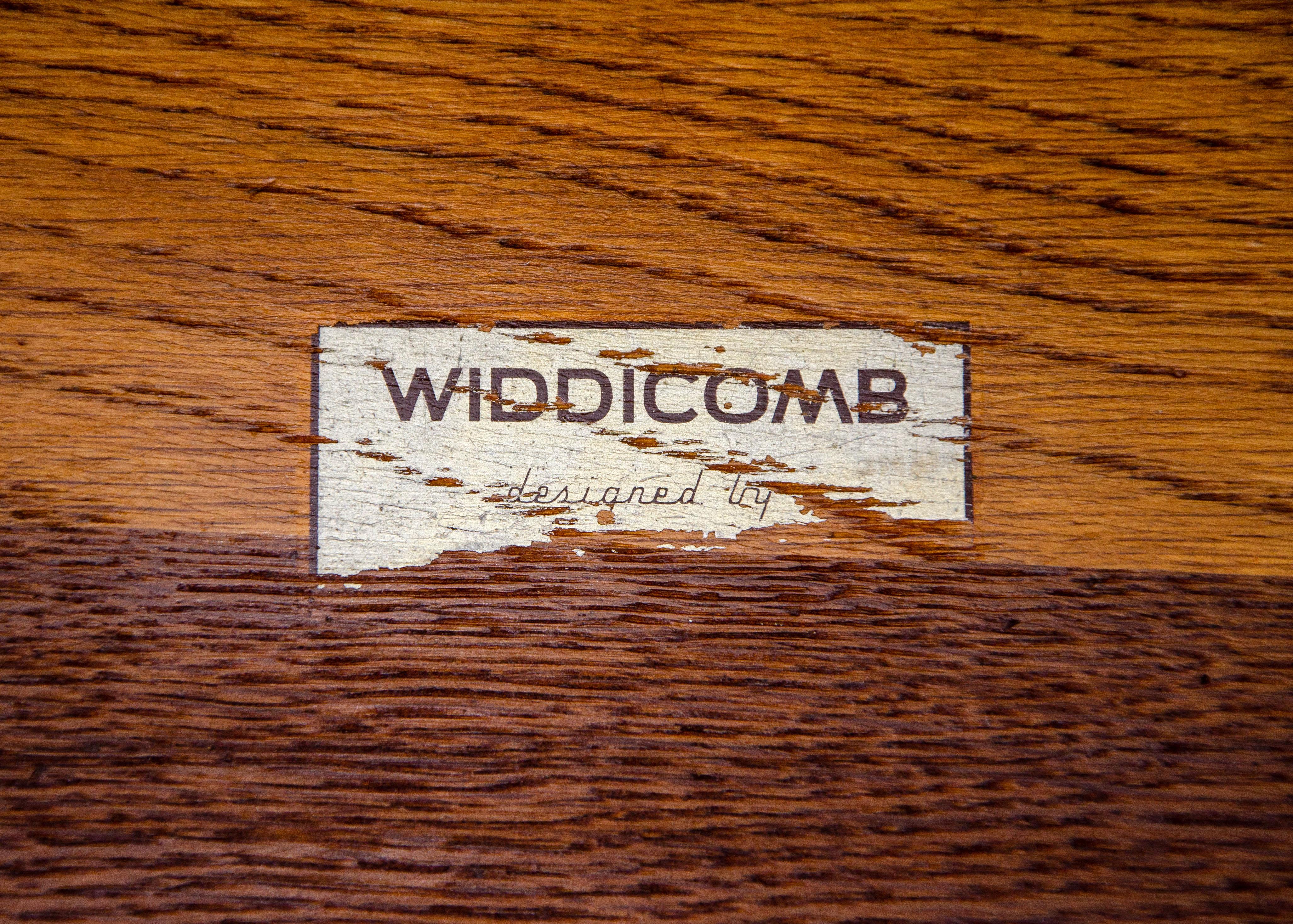 Widdicomb Nightstand Robsjohn-Gibbings For Sale 1