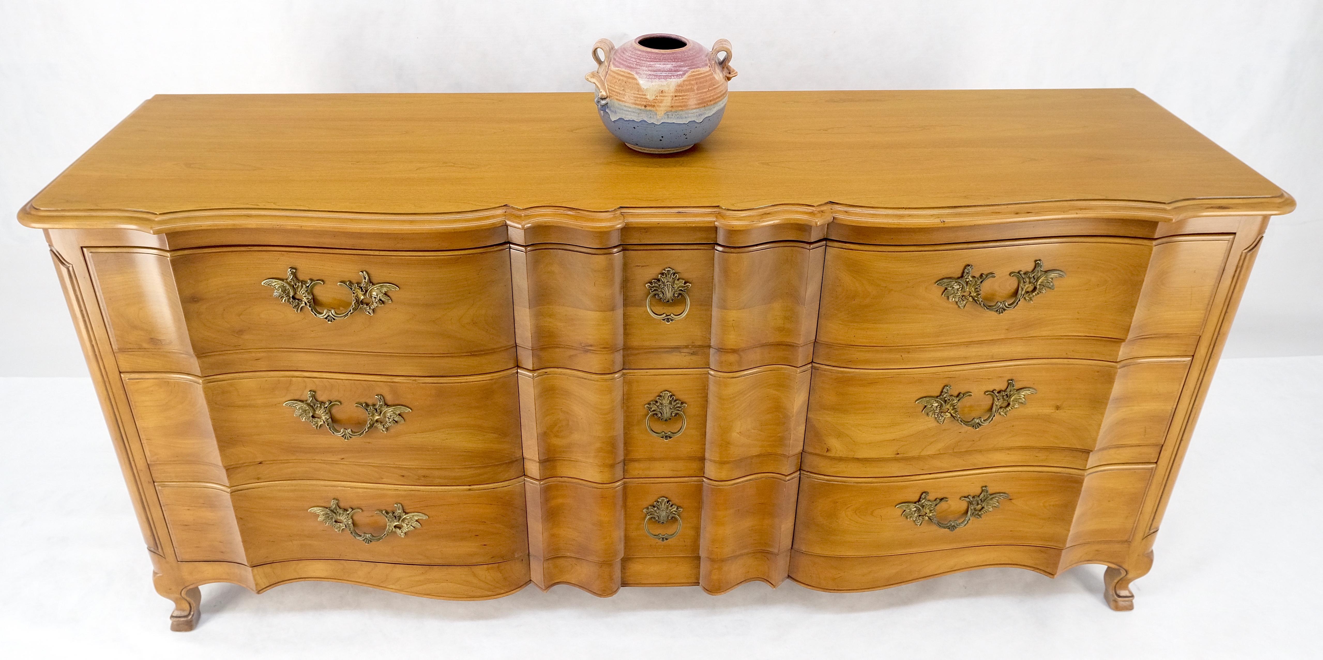 Widdicomb Solid Cherry 9 Drawers Serpentine Front Country French Dresser MINT! For Sale 2