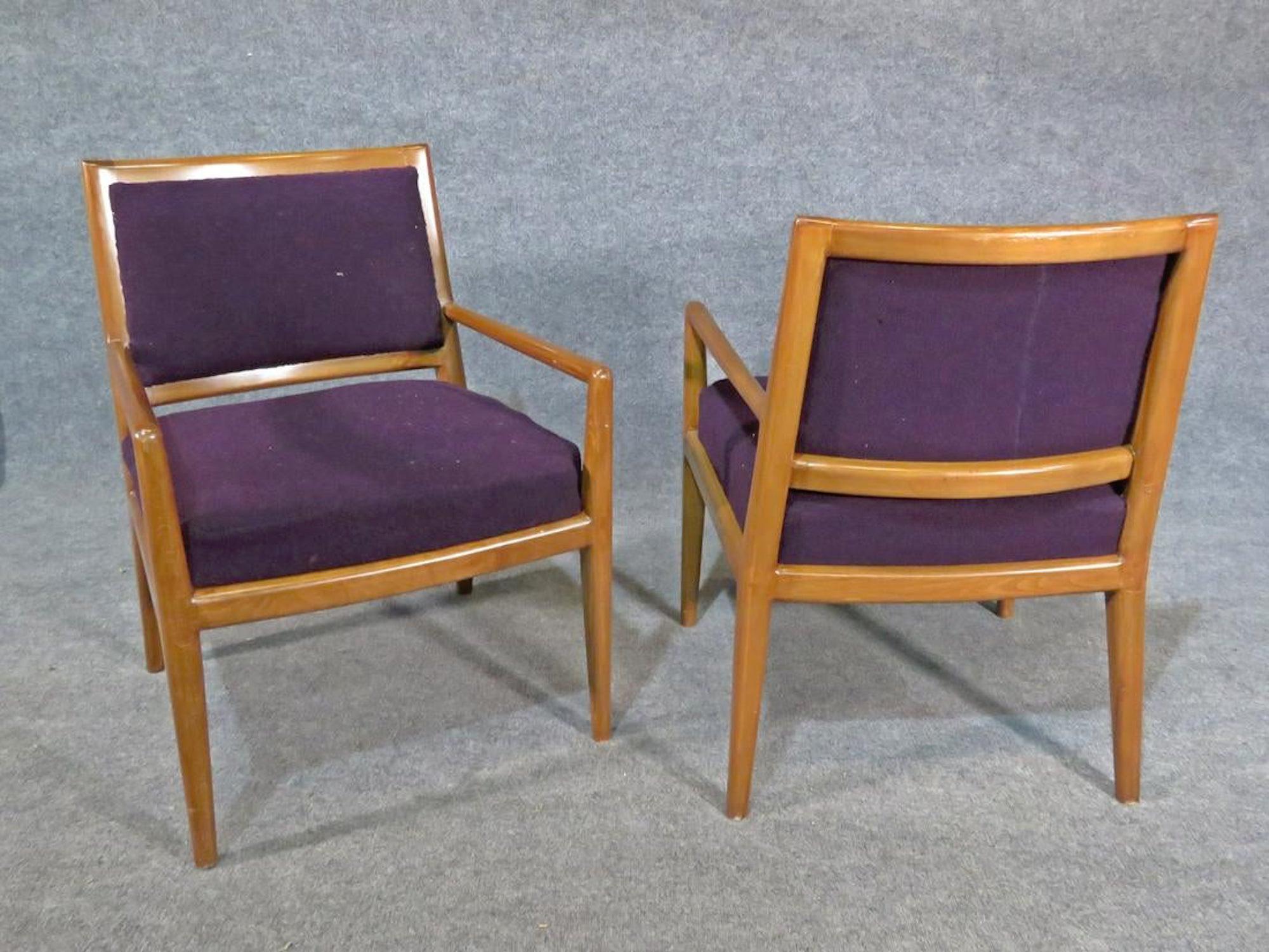 Widdicomb Style Armchairs In Good Condition For Sale In Brooklyn, NY