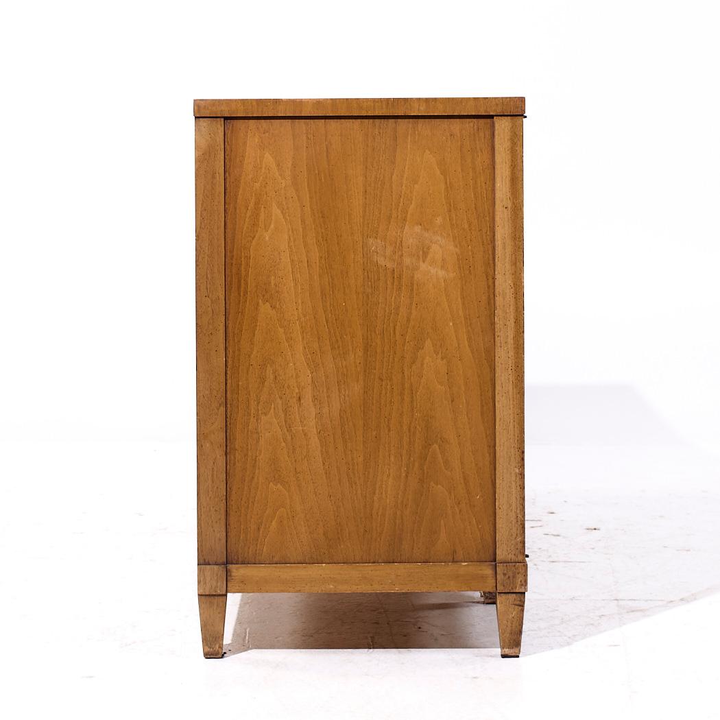 Americano Credenza con anta a tamburo in mogano sbiancato stile Widdicomb della metà del secolo scorso in vendita