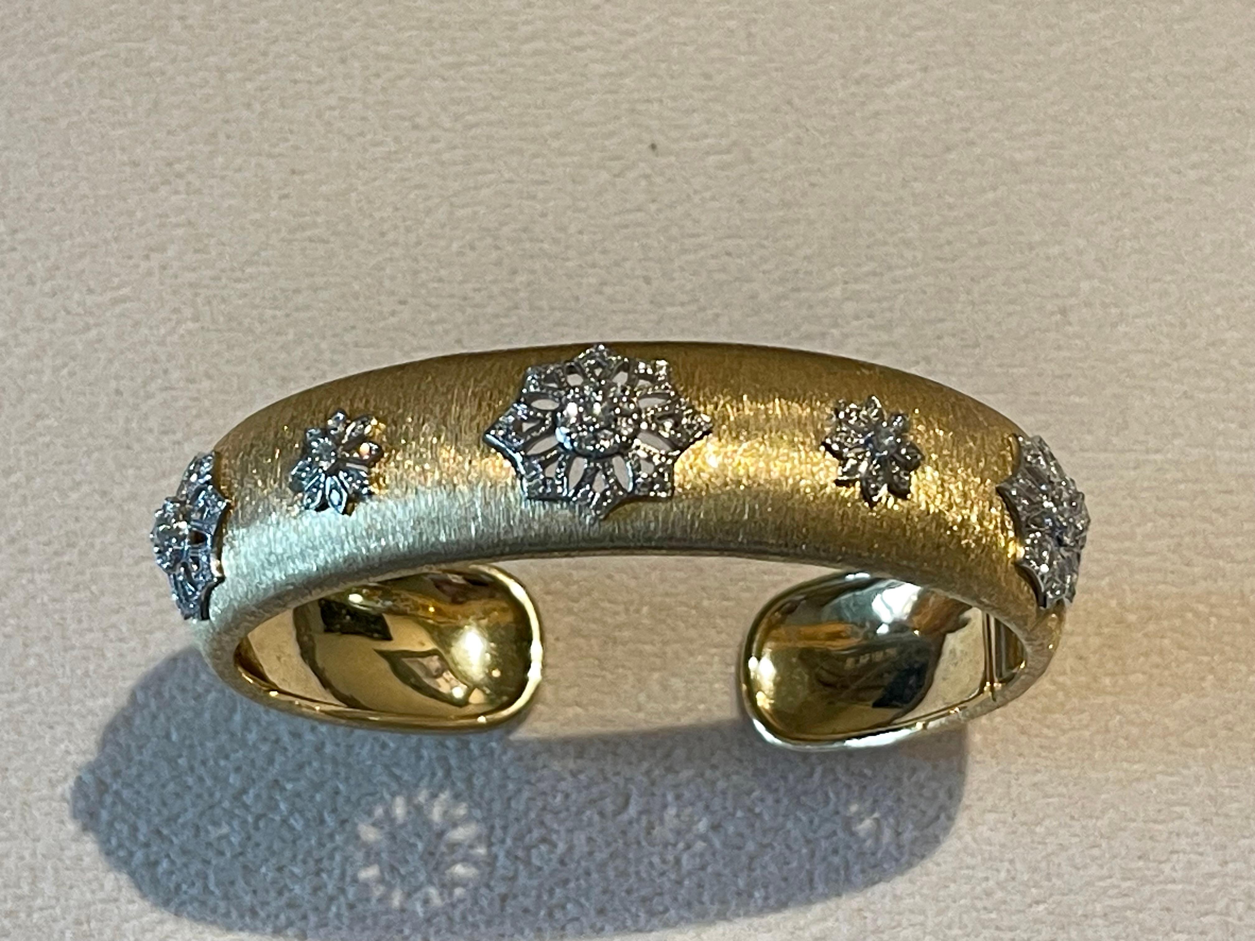 Brilliant Cut Wide 18 K brushed yellow white Gold bangle bracelet Diamonds For Sale
