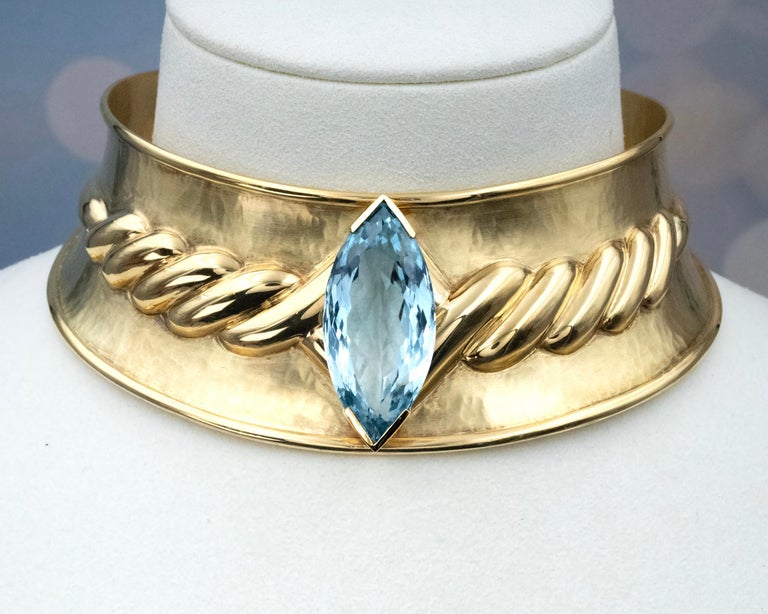 Wide 18K Gold Cuff Choker with Blue Topaz Necklace For Sale at 1stDibs