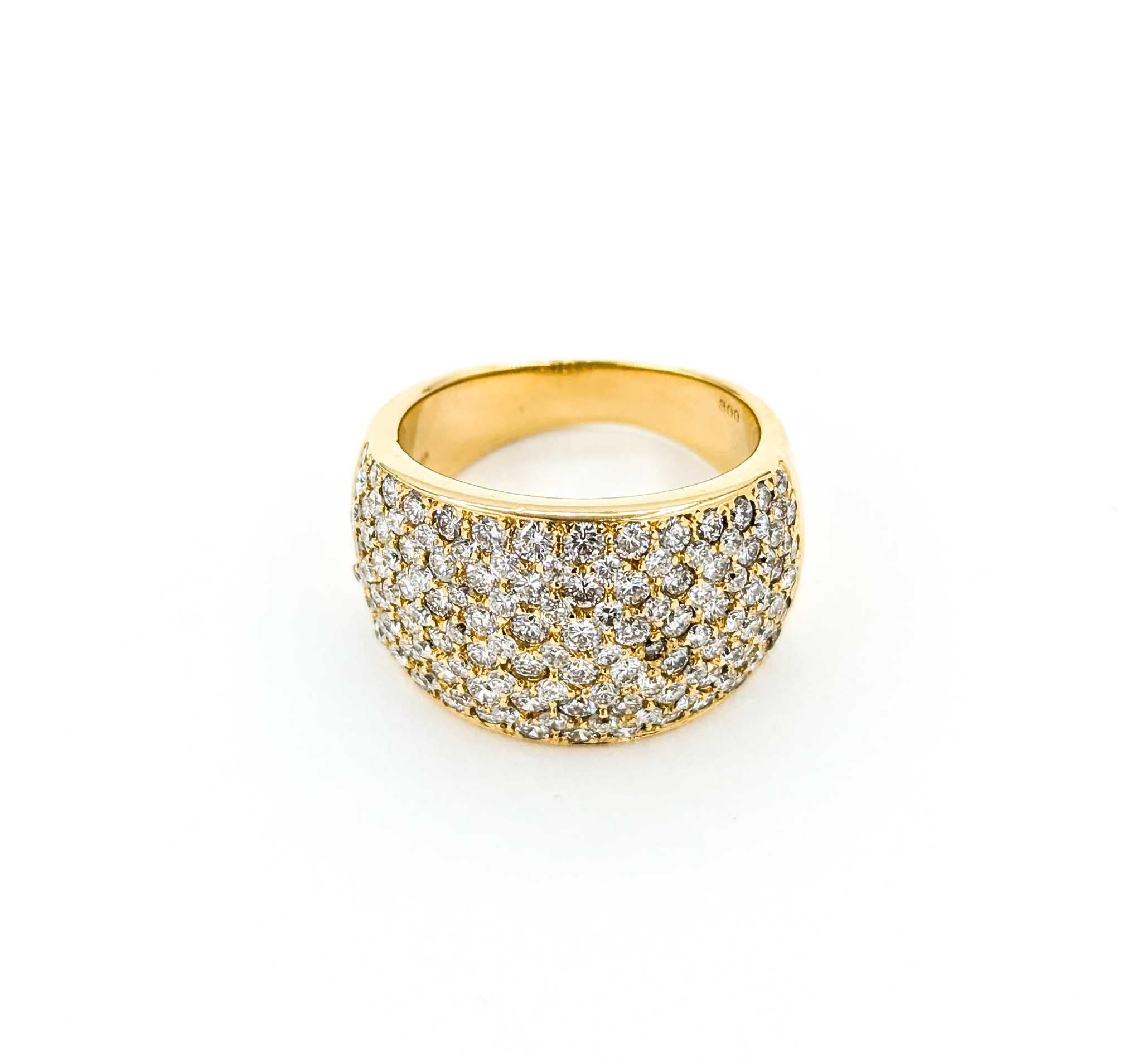 Breiter 3,00 Karat Diamant-Pavé-Ring aus 18 Karat Gelbgold mit Diamanten 5