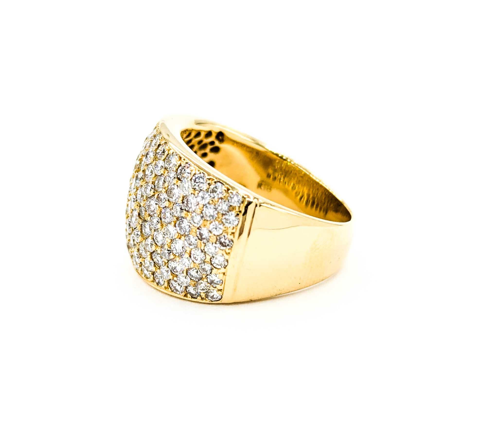 Breiter 3,00 Karat Diamant-Pavé-Ring aus 18 Karat Gelbgold mit Diamanten 2