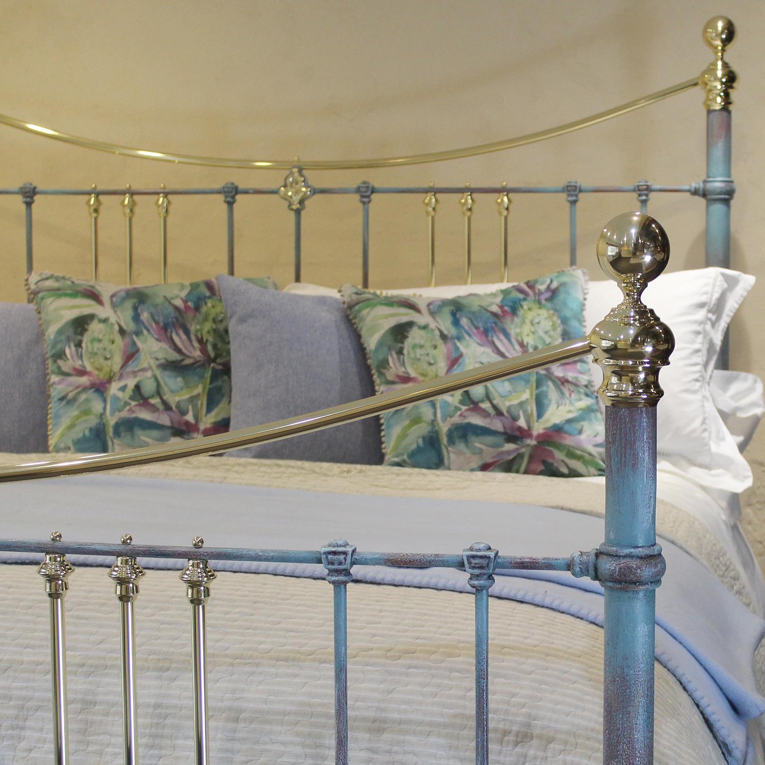 English Wide Antique Bed in Verdigris MSK69