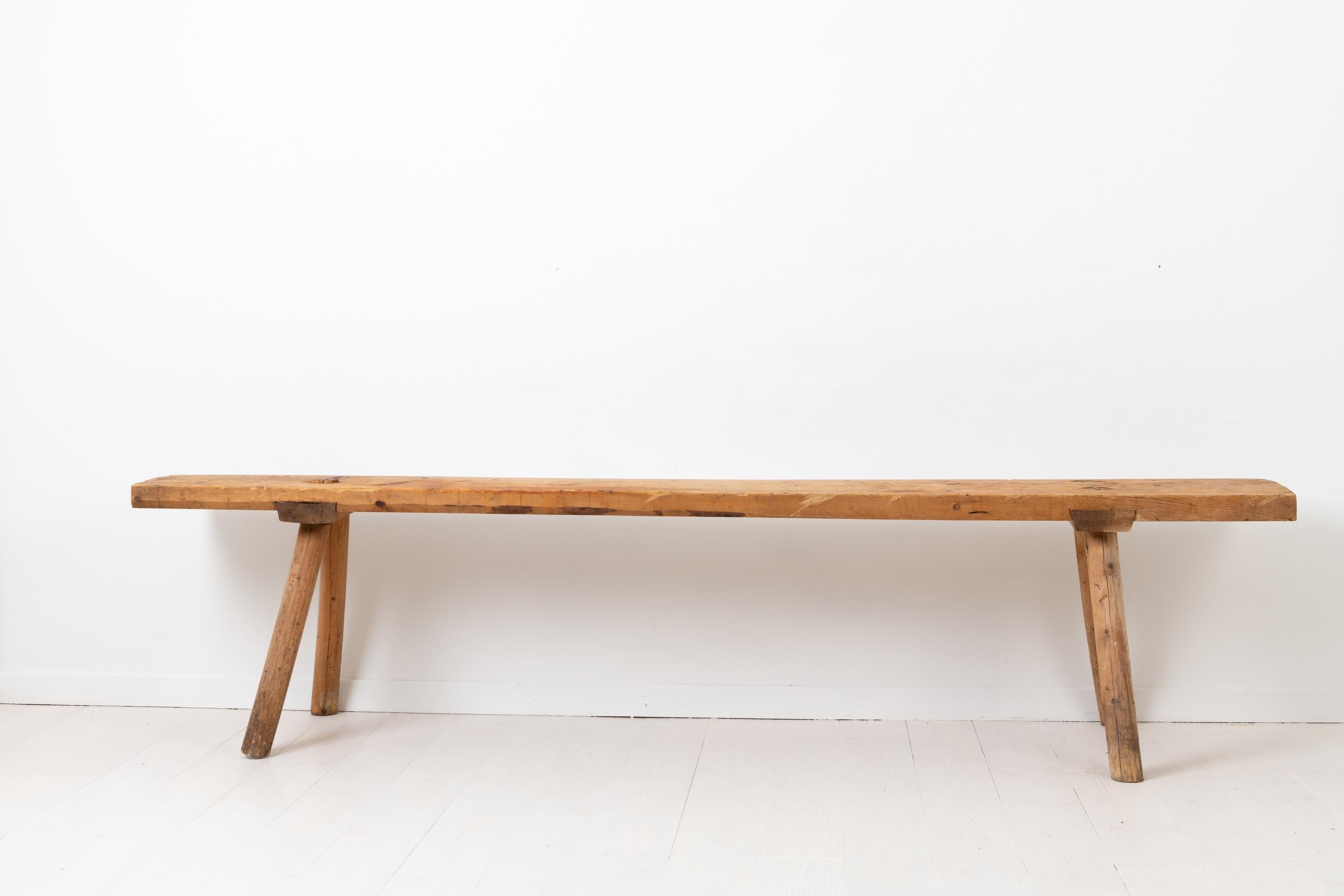 Wide Antique Swedish Solid Pine Bench In Good Condition In Kramfors, SE