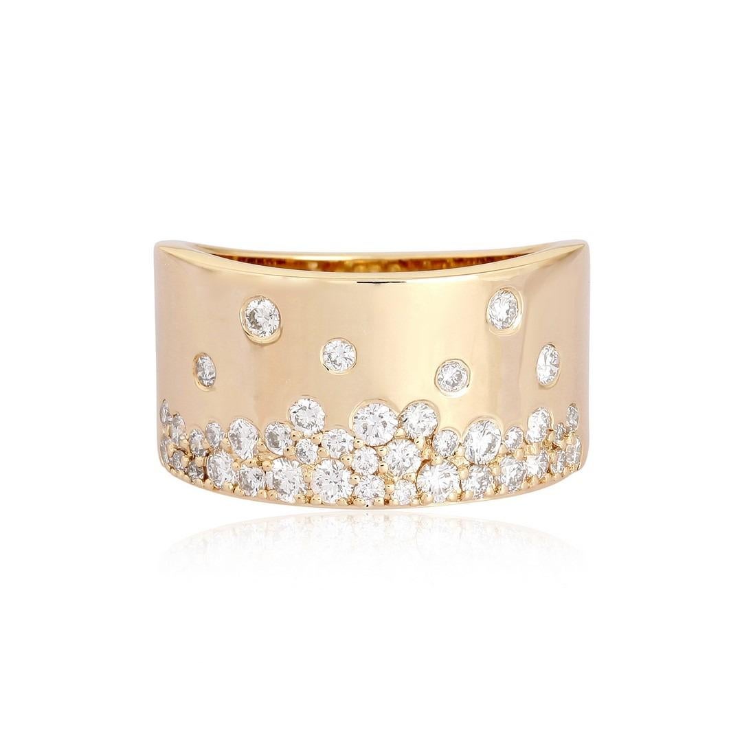 For Sale:  Wide Band 14K Yellow Gold Scattered Diamond Ring 3