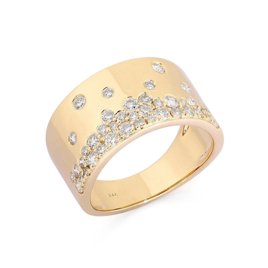 For Sale:  Wide Band 14K Yellow Gold Scattered Diamond Ring 4