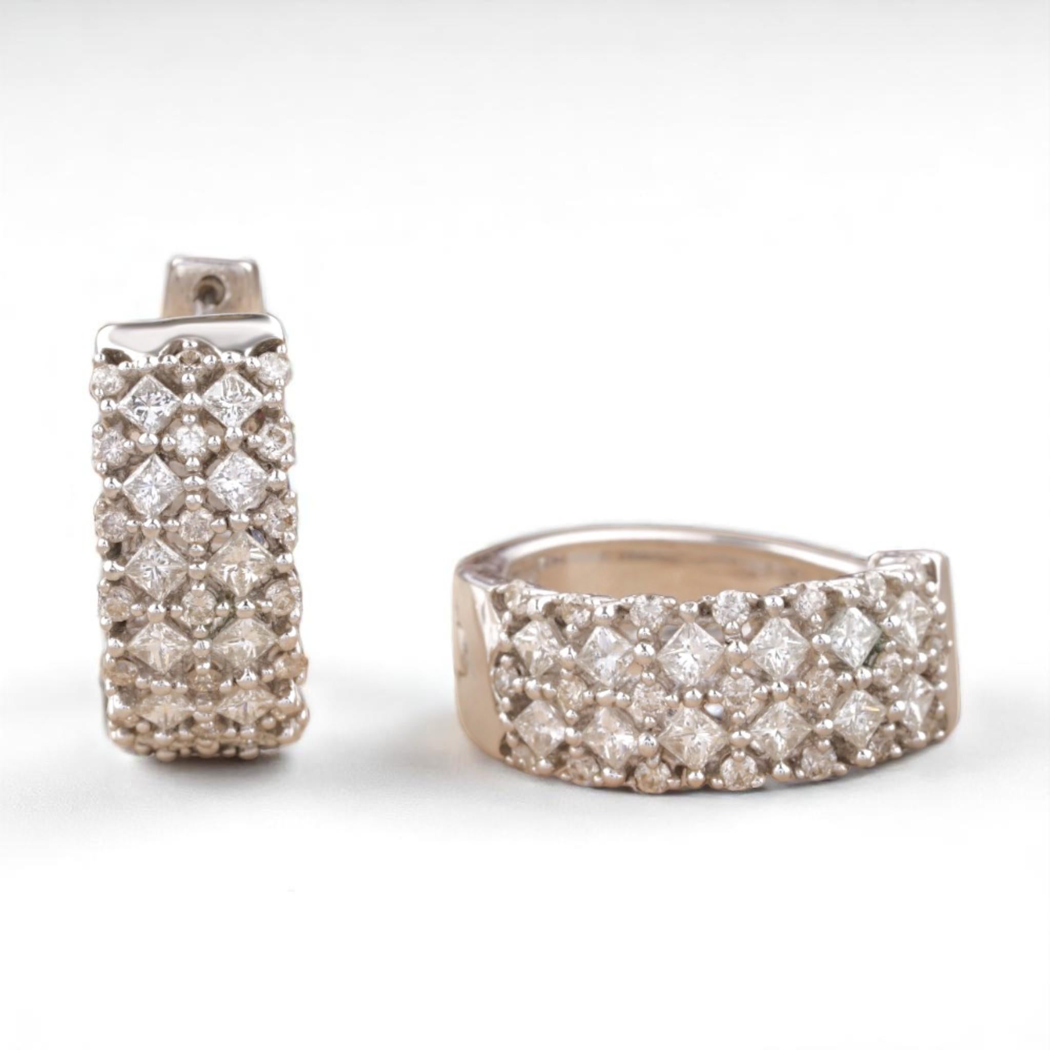 Donna Orecchini a fascia larga con diamante Huggie in oro massiccio 14k (certificati) in vendita