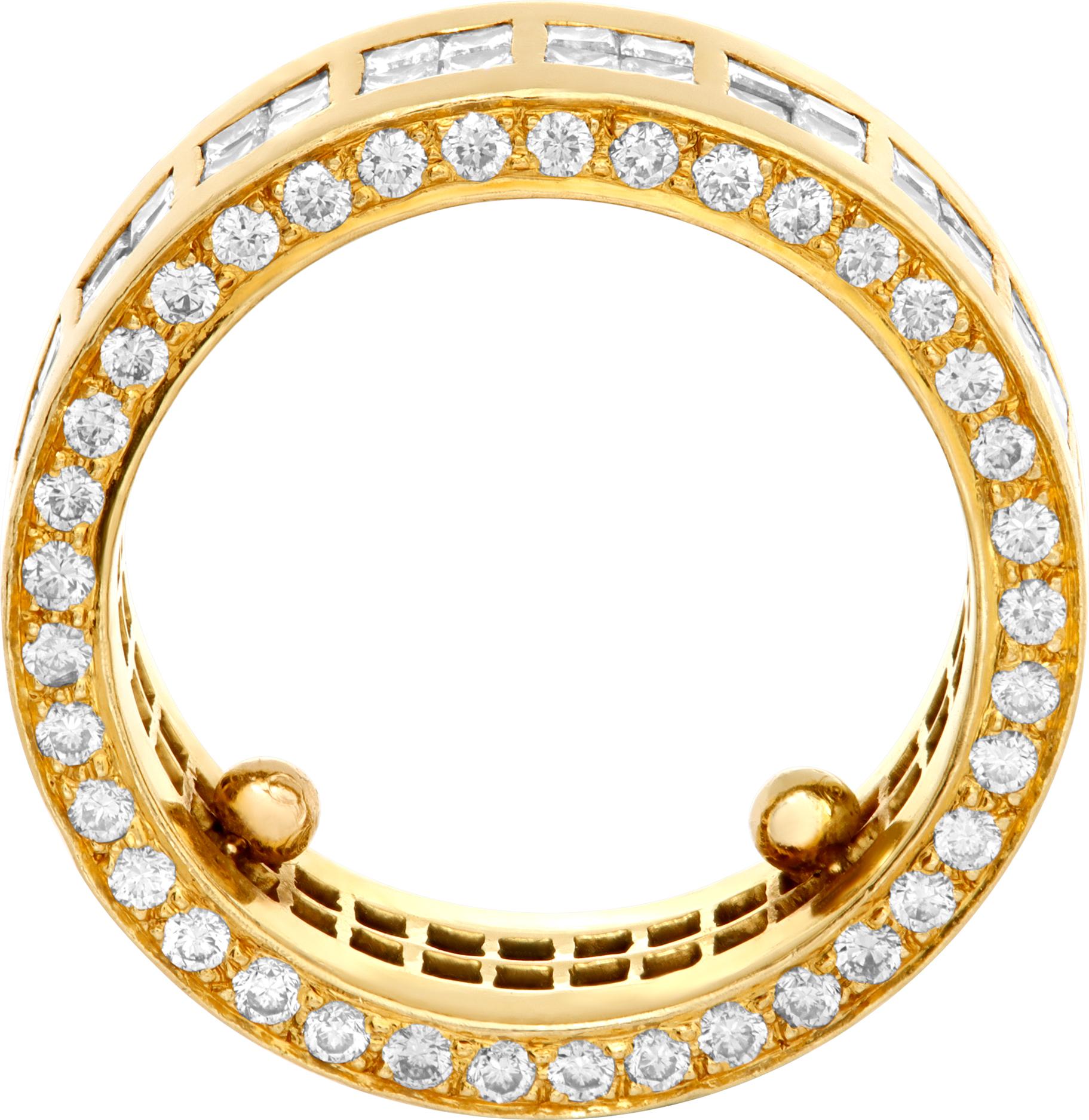 Large bande en or jaune 18 carats avec environ 2,16 carats de diamants Unisexe en vente