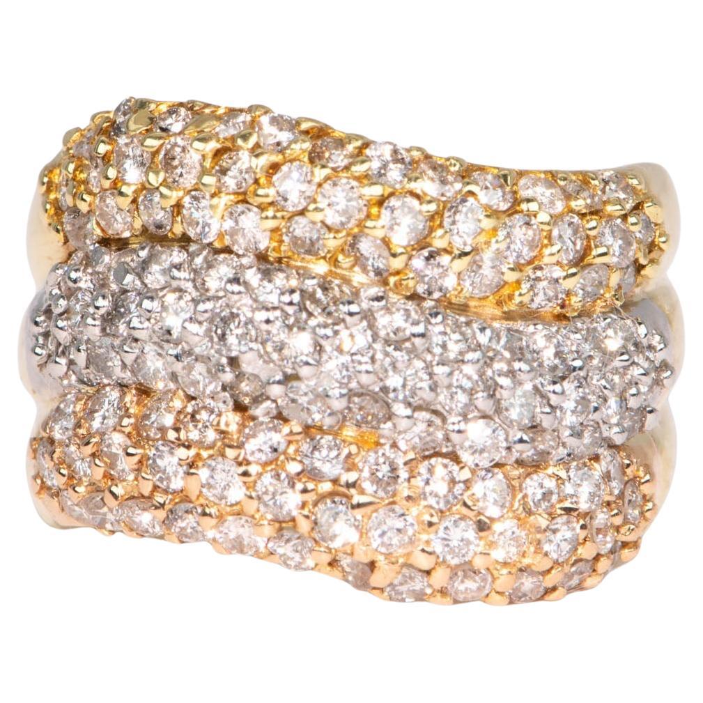 Anillo de oro de 18 quilates con diamantes tricolores y pavé Platino 2 ct Diamantes Declaración en venta