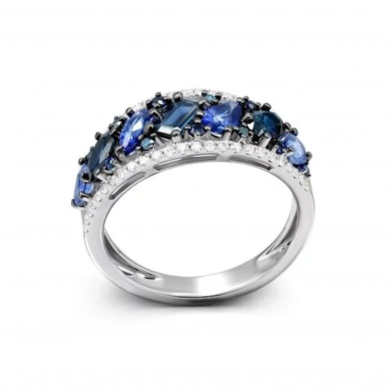 Antique Cushion Cut Wide Blue Sapphire Diamond 18K Gold Ring for Her For Sale