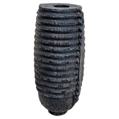 Breite Vase aus gebrannter Buche von Daniel Elkayam