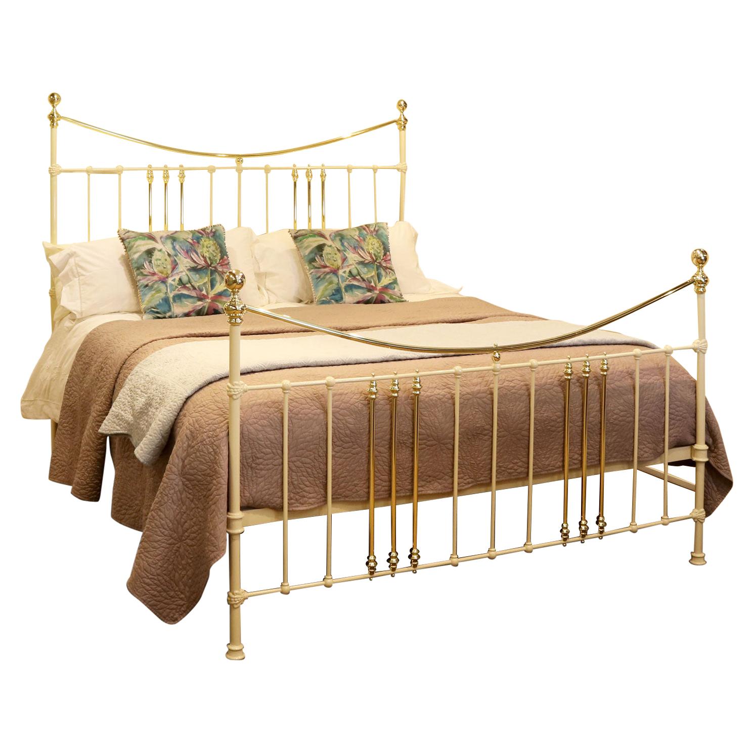 Wide Cast Iron and Brass Antique Bed in Cream MSK67