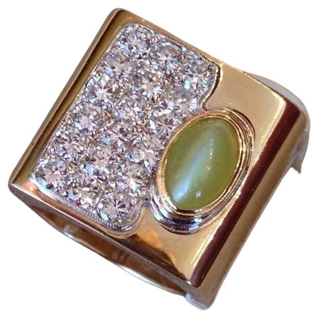 Wide Cat's Eye Chrysoberyl and Diamond Ring in 14K Yellow Gold For Sale