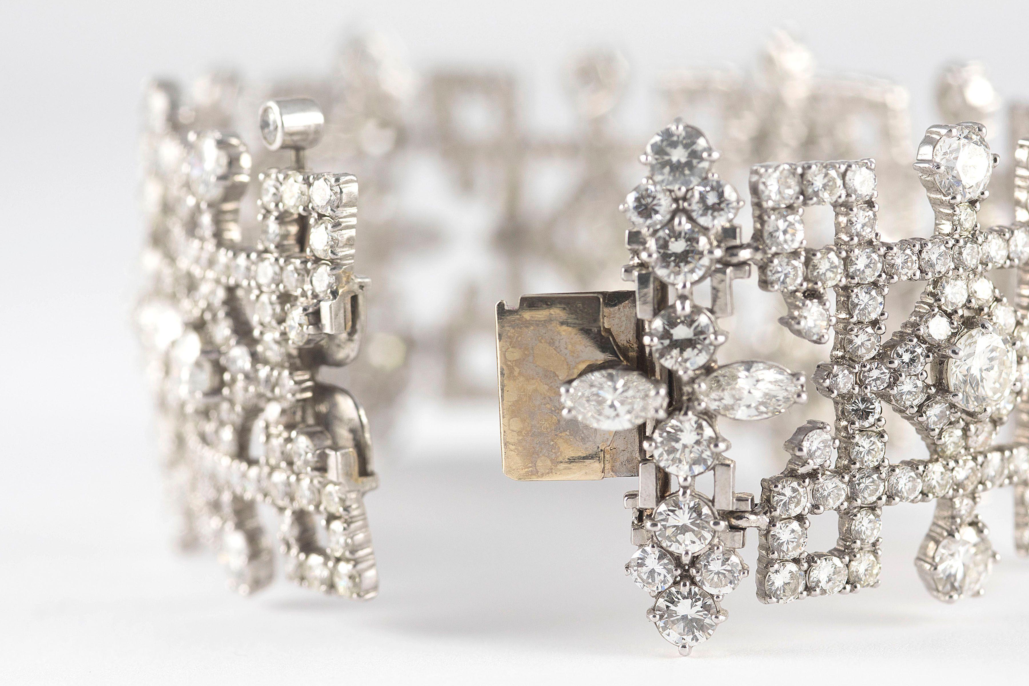 Mixed Cut Wide Diamond and Platinum Art Deco Style Link Bracelet  For Sale