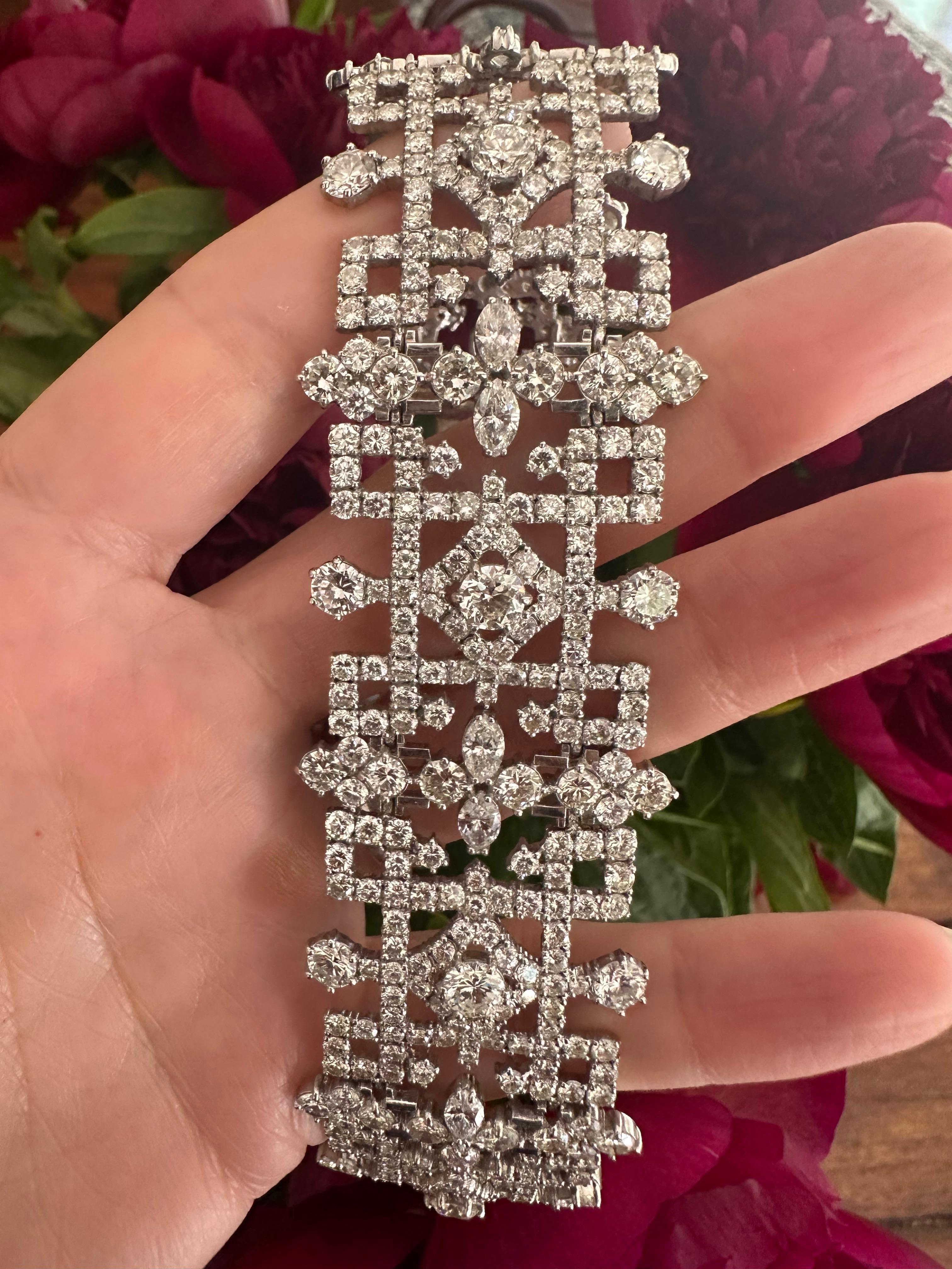 Bracelet à maillons larges en platine et diamants de style Art Déco en vente 1