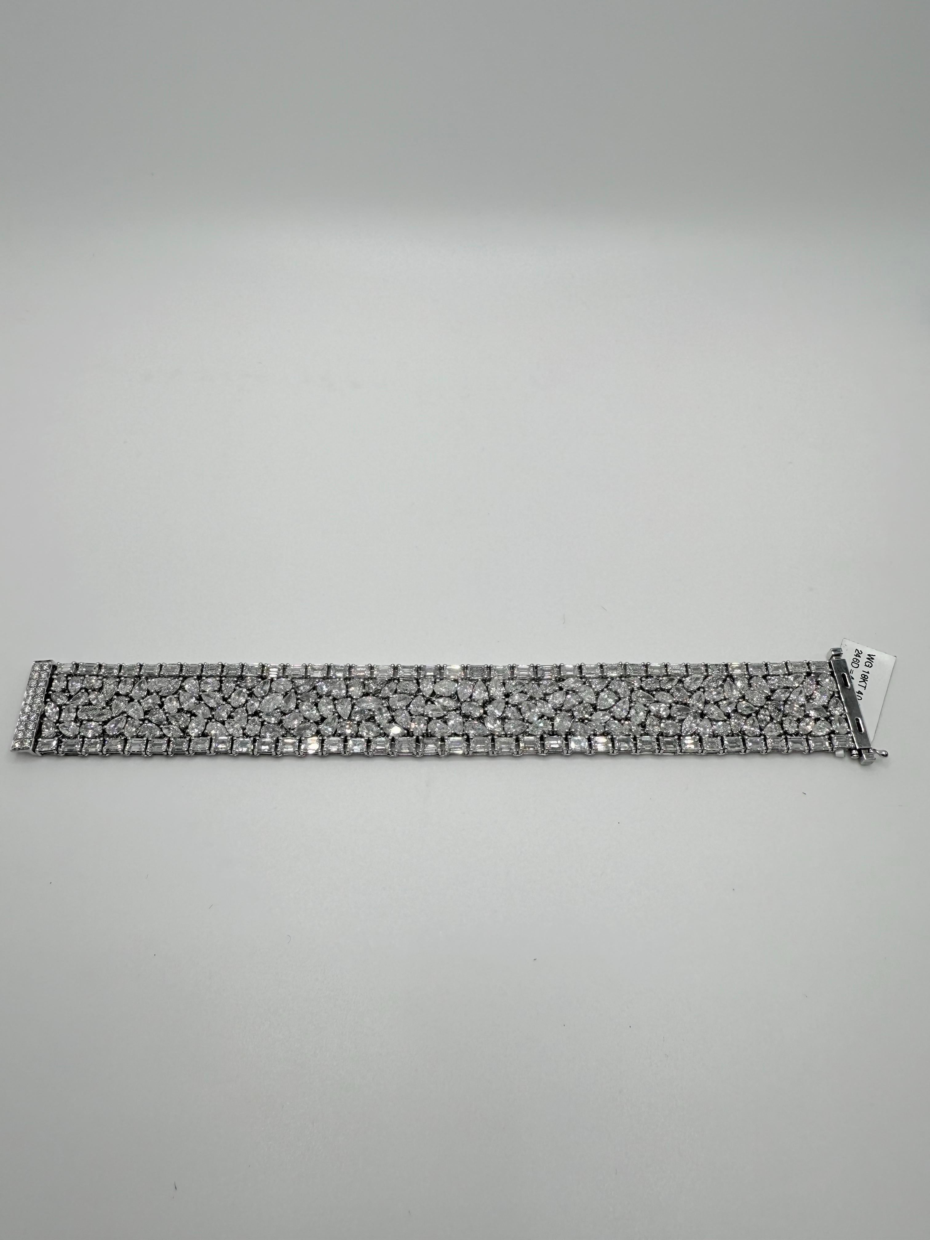 Emerald Cut wide diamond bracelet For Sale