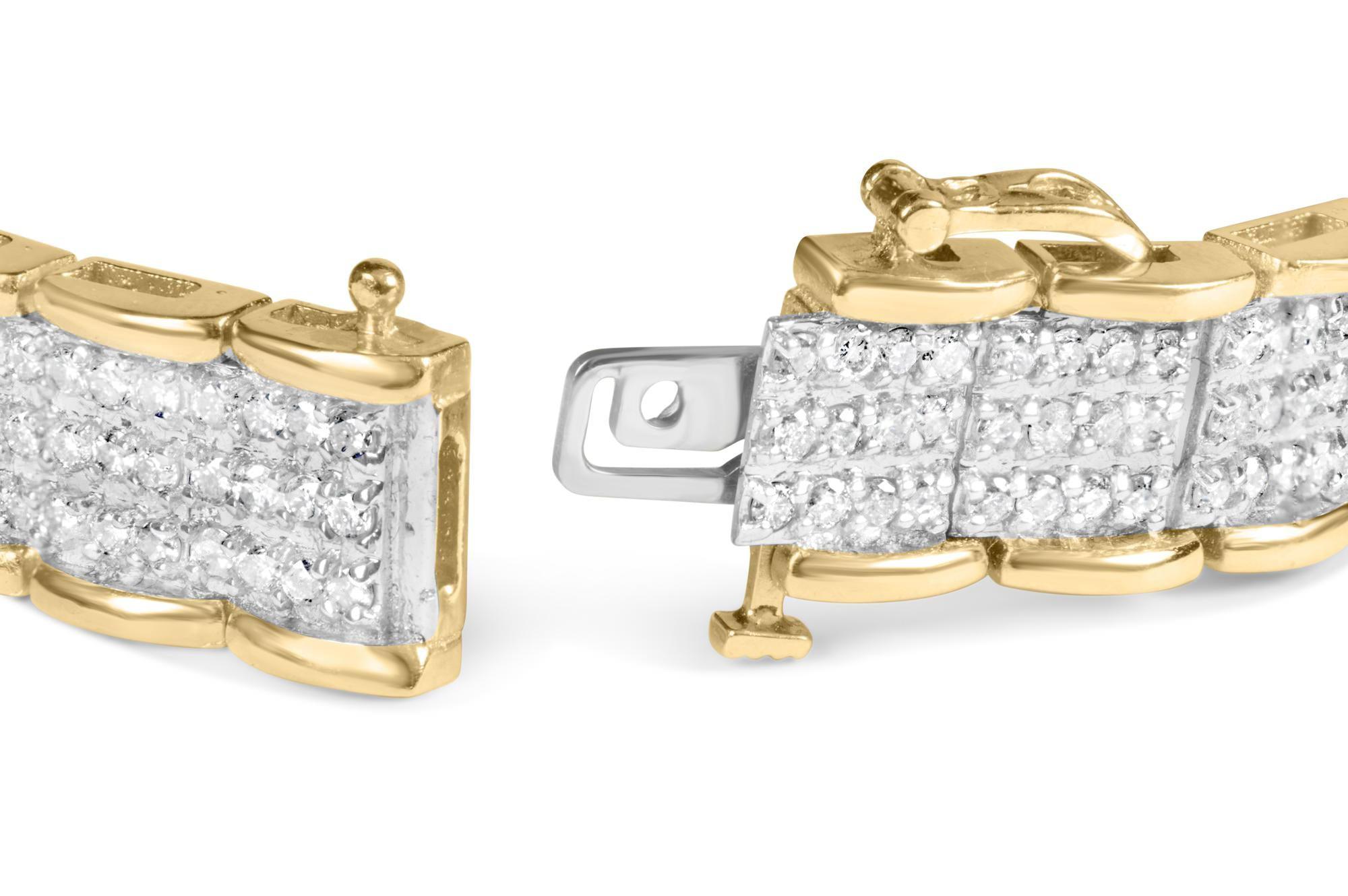 Taille ronde Bracelet large en diamant taille ronde et brillante 5 carats or jaune 10K en vente