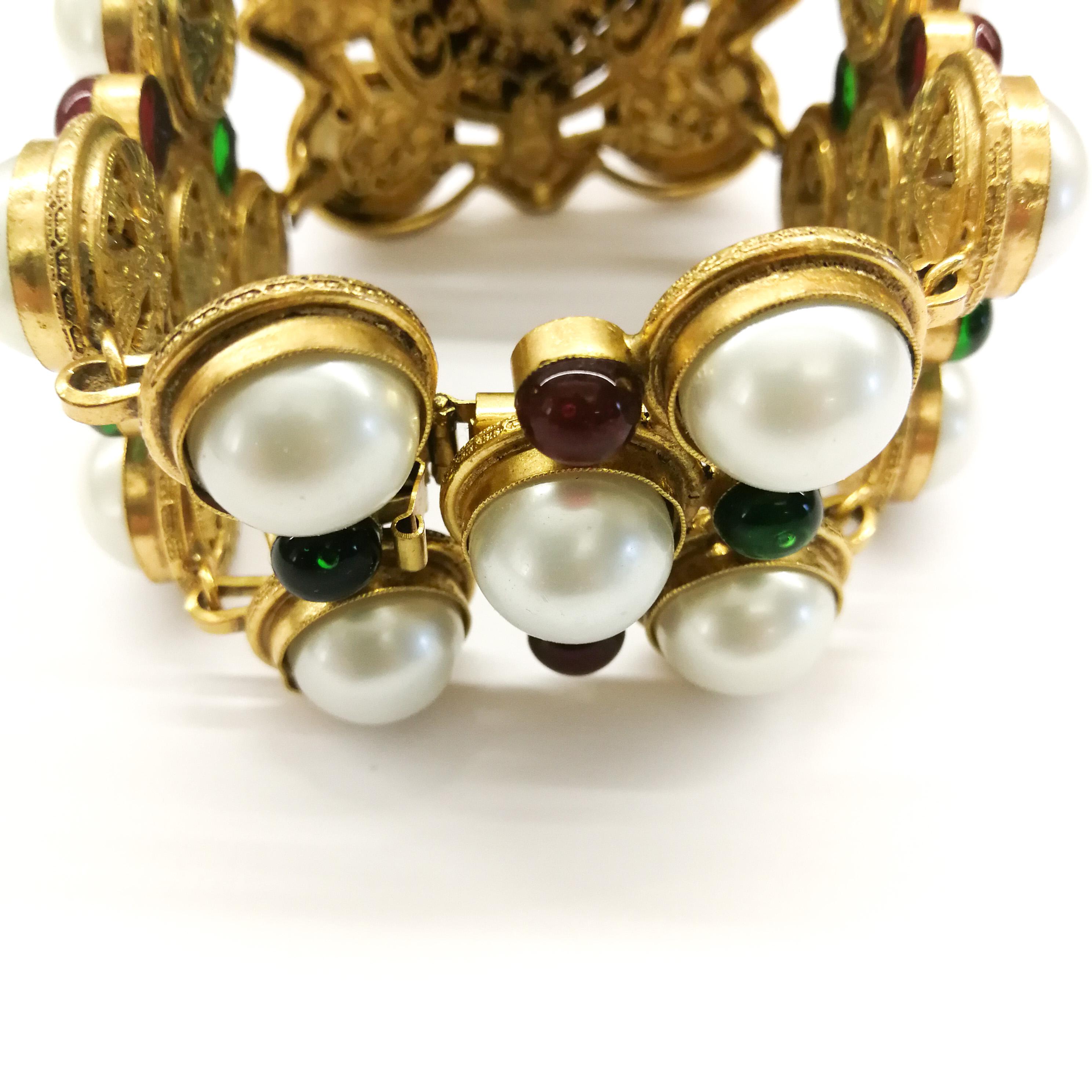Vintage Chanel dynamic poured glass, paste pearl and gilt bracelet, 1970s/1980s 5