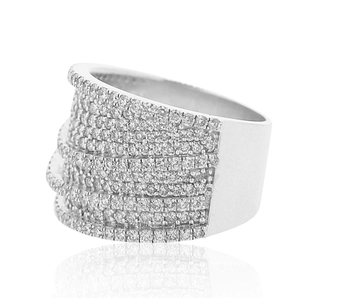 Bague d'éternité d'affirmation en or massif 14 carats (certifiée) Pour femmes en vente