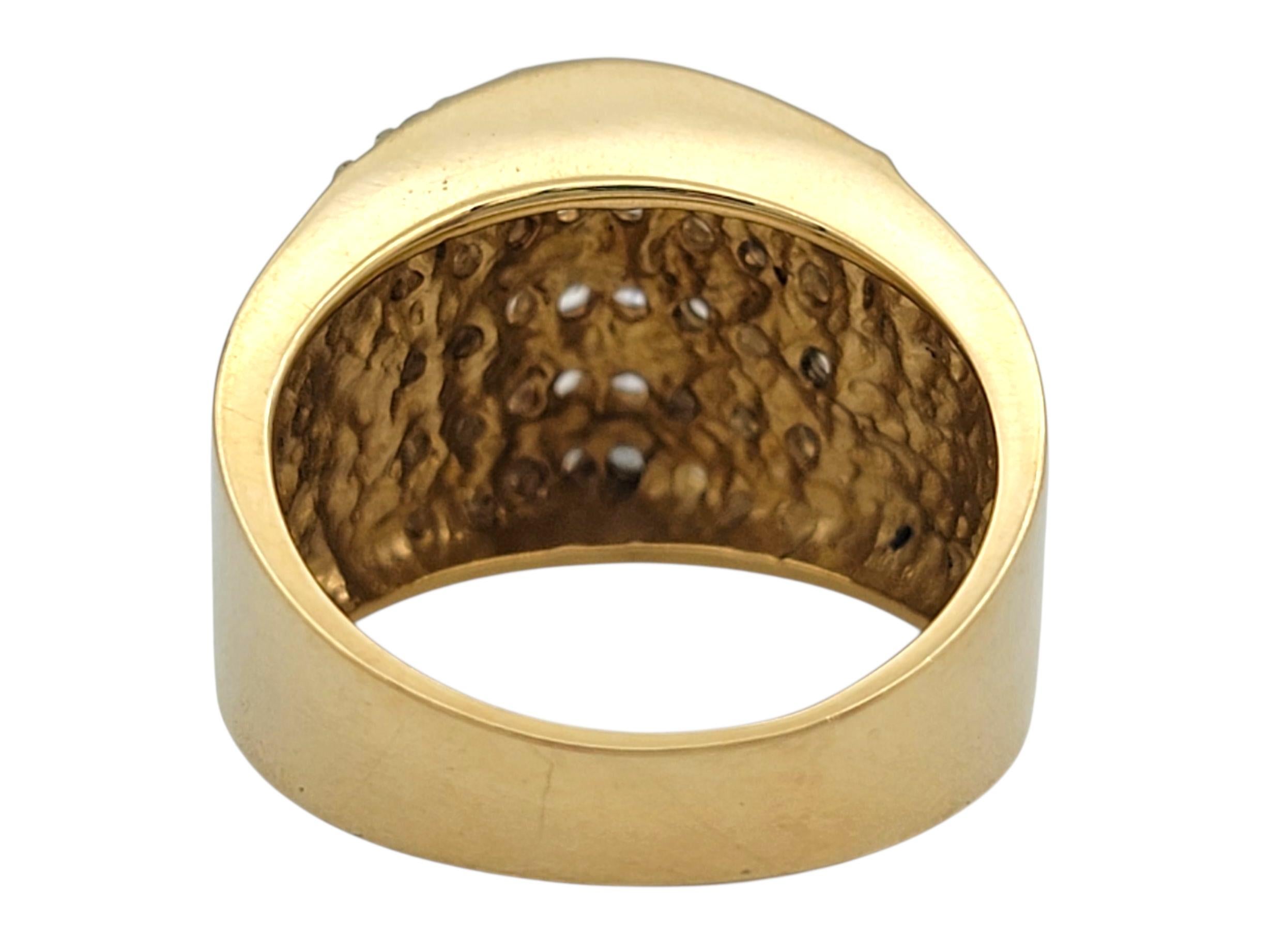 De las mujeres Anillo ancho de cinco filas de diamantes redondos talla brillante en oro amarillo de 14 quilates en venta