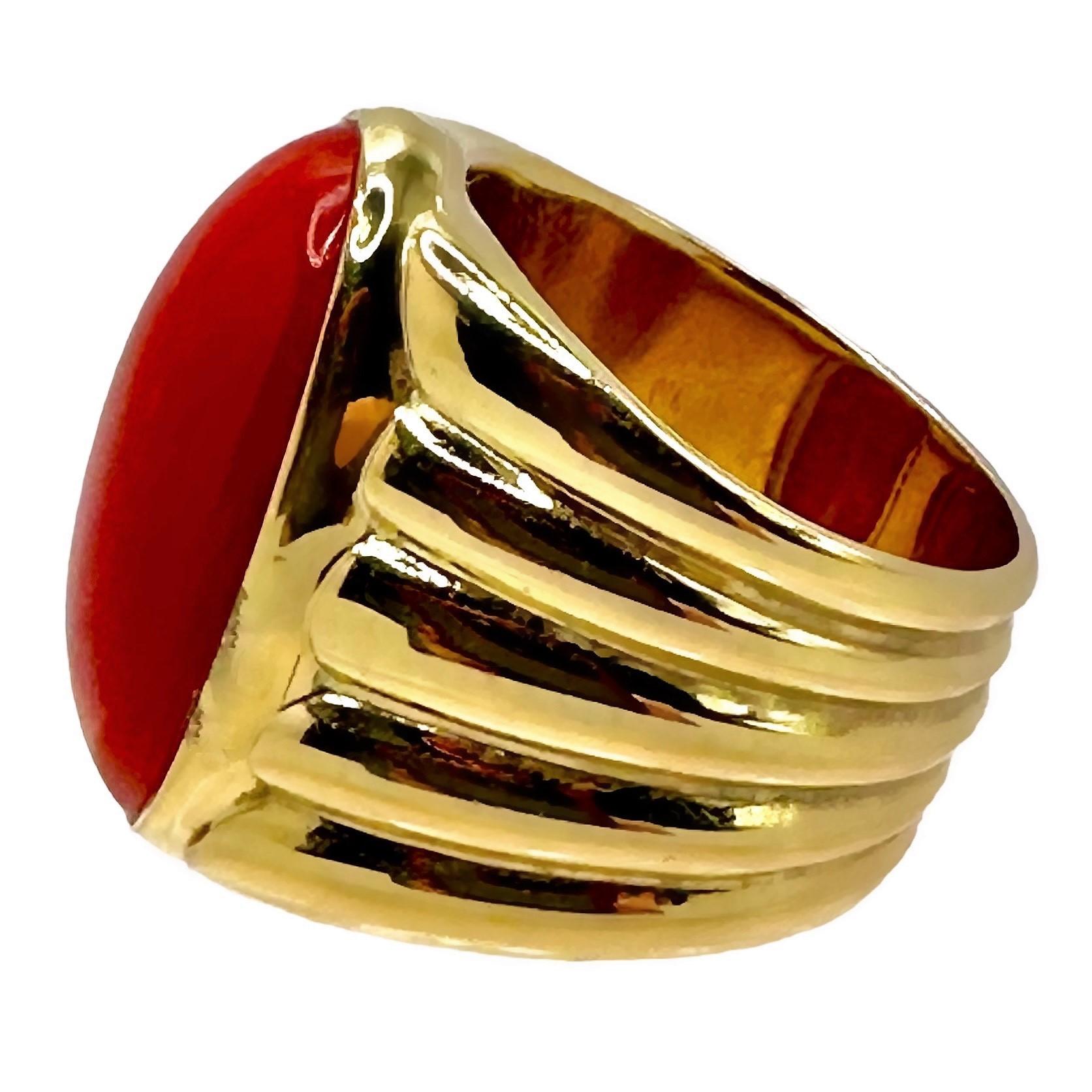 Women's or Men's Wide Fluted Gold Ring with Large Deep Red Oxblood Cabochon For Sale