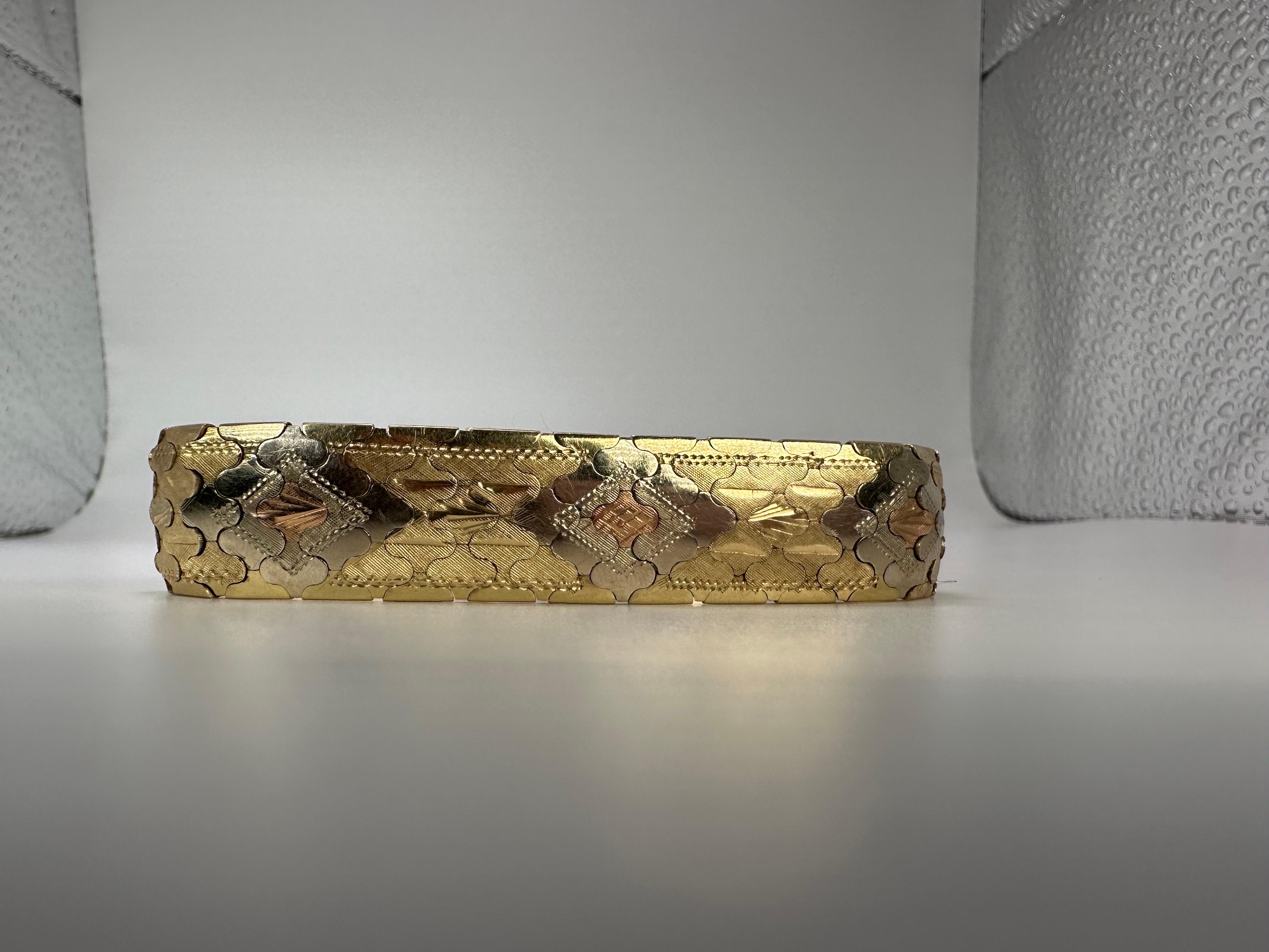 Breites Goldarmband 14KT einzigartiges Designer-Armband im Zustand „Neu“ im Angebot in Jupiter, FL