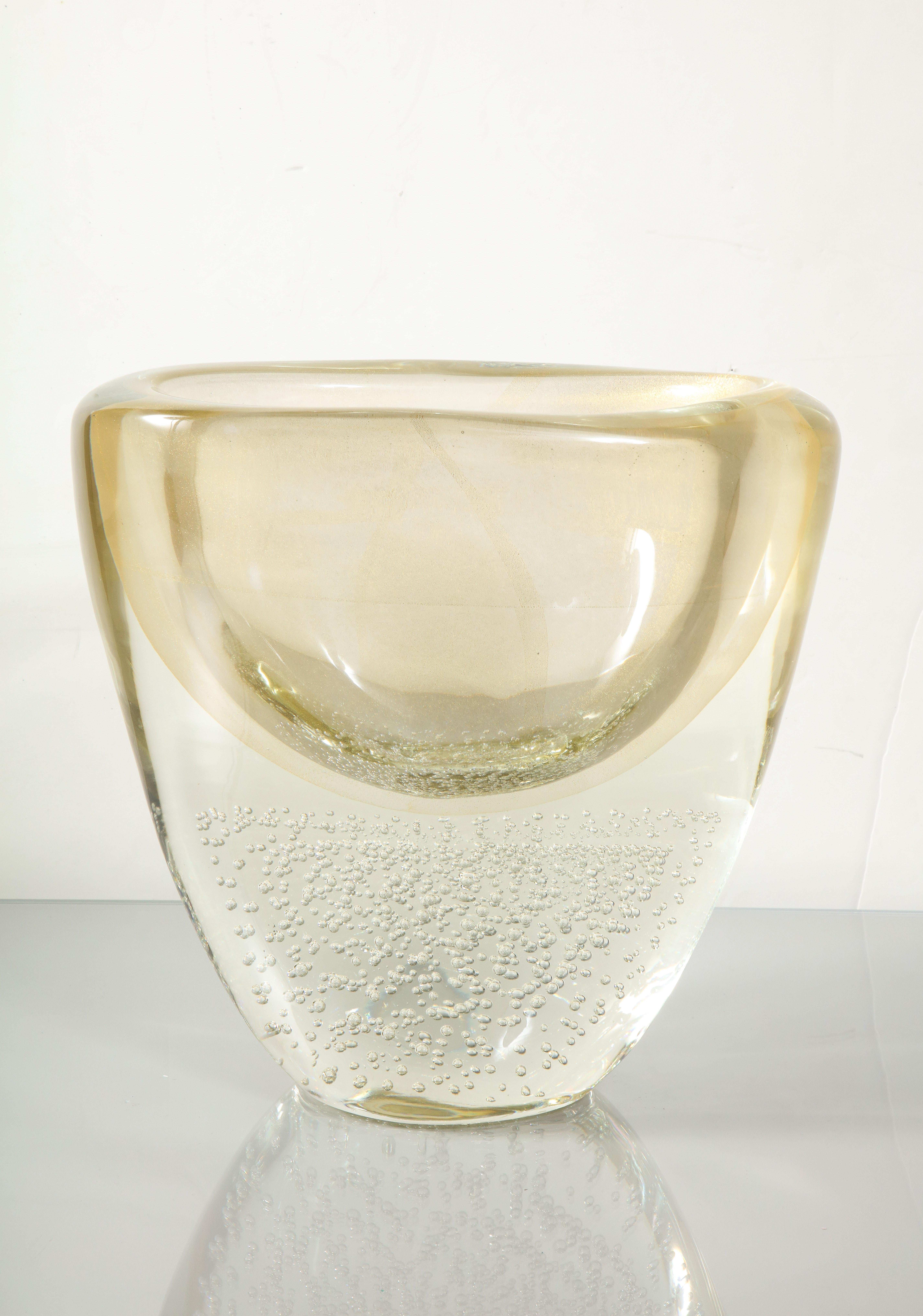 Wide Gold Sommerso Italian Murano Glass Vase For Sale 3