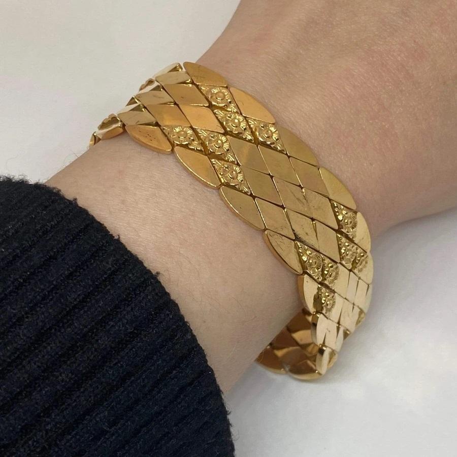 Wide Italian Rose Marquise Estate Link Bracelet 18k Yellow Gold 36.76 Grams! For Sale 2