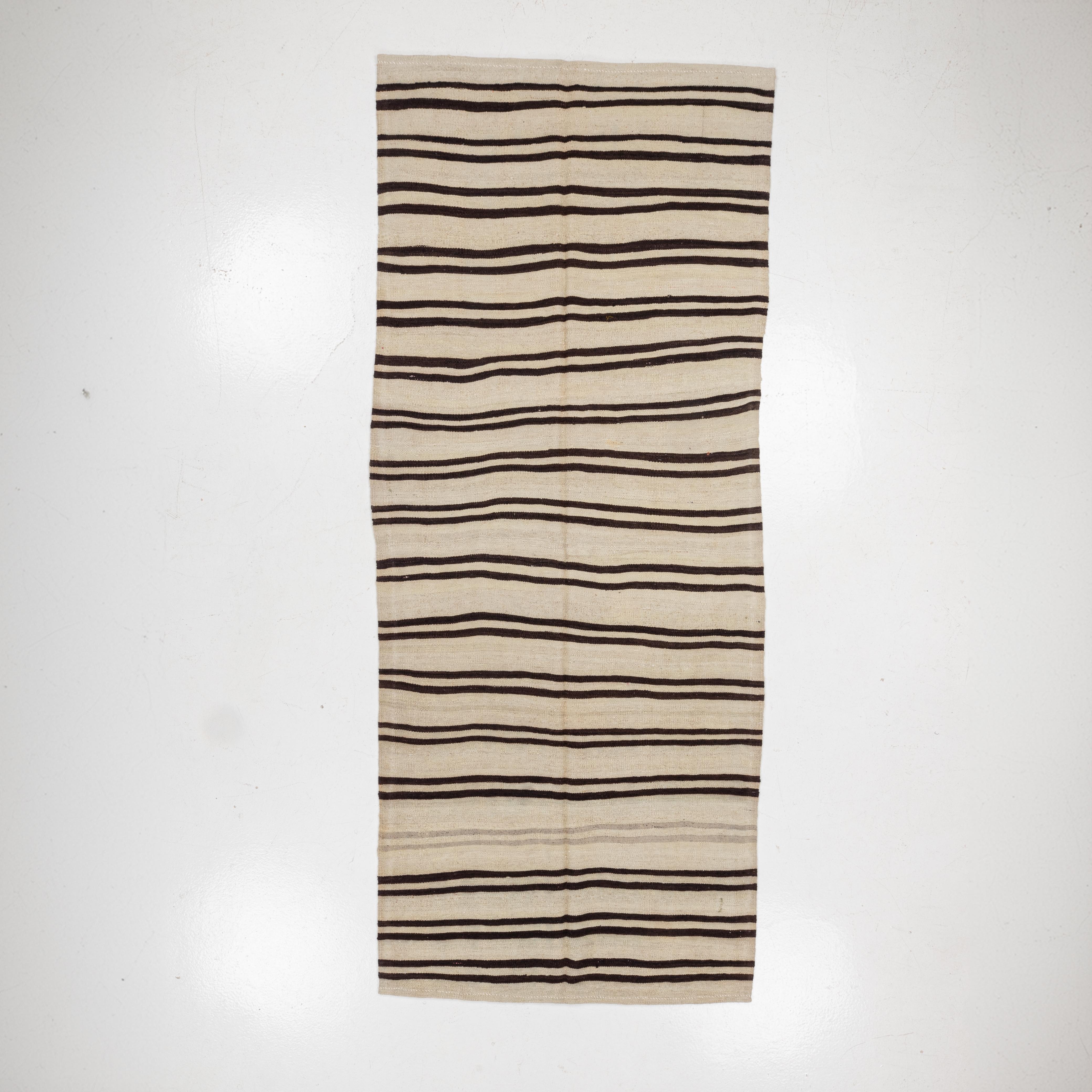 Estos kilims anchos de tamaño corredor se llaman 