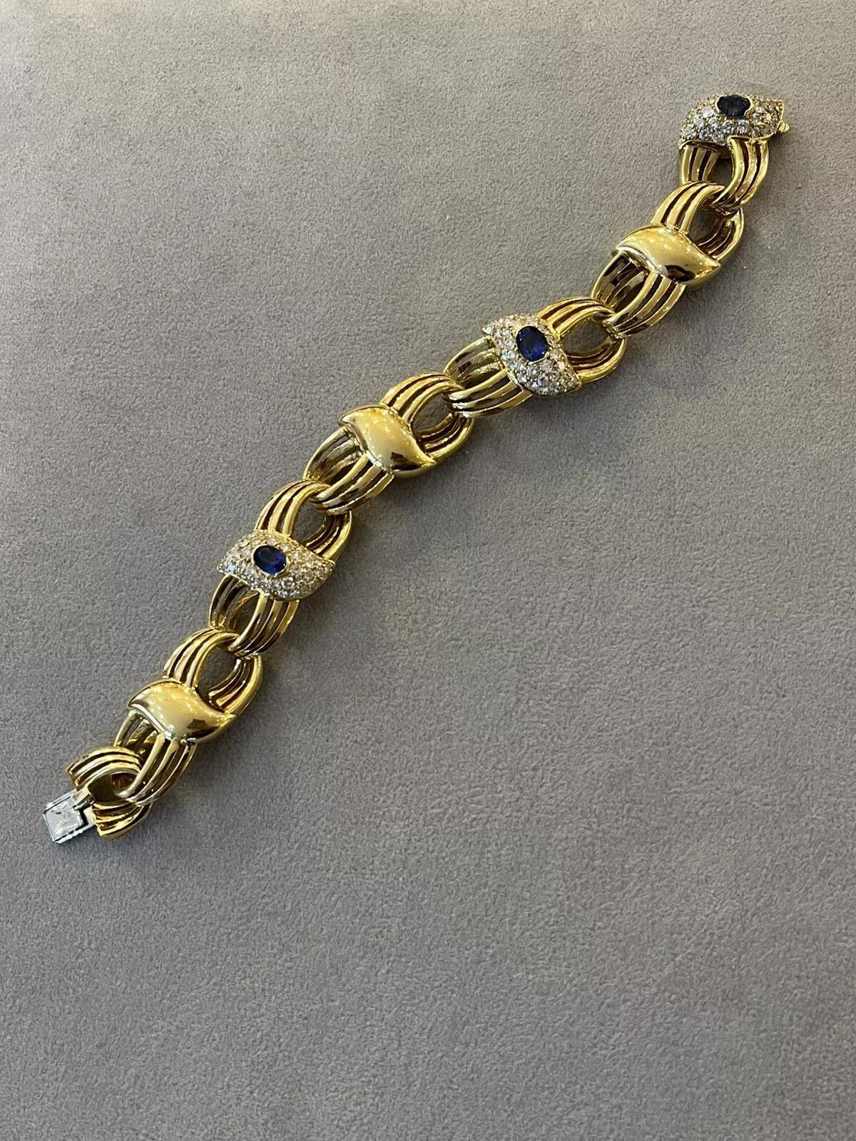 Women's Wide Natural Sapphire and Diamond Link Bracelet in 18k Yellow Gold For Sale
