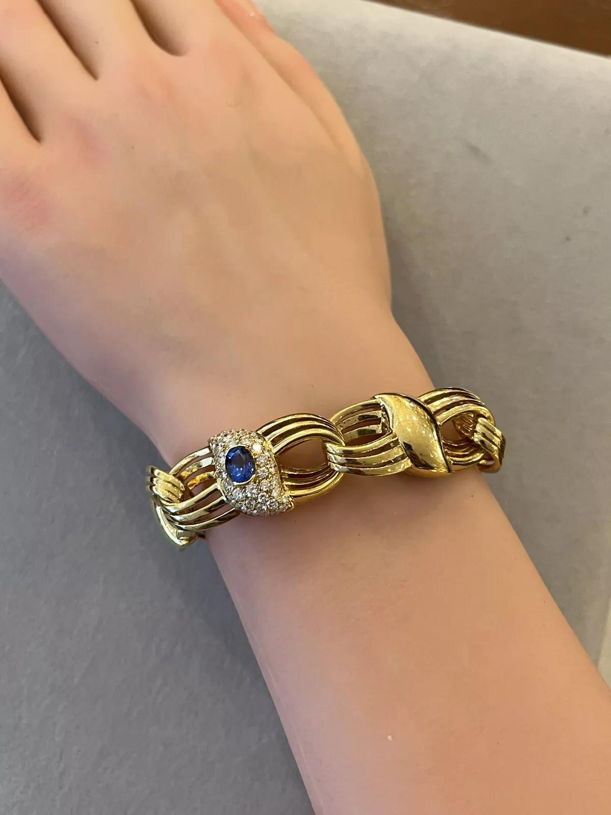 Wide Natural Sapphire and Diamond Link Bracelet in 18k Yellow Gold For Sale 1