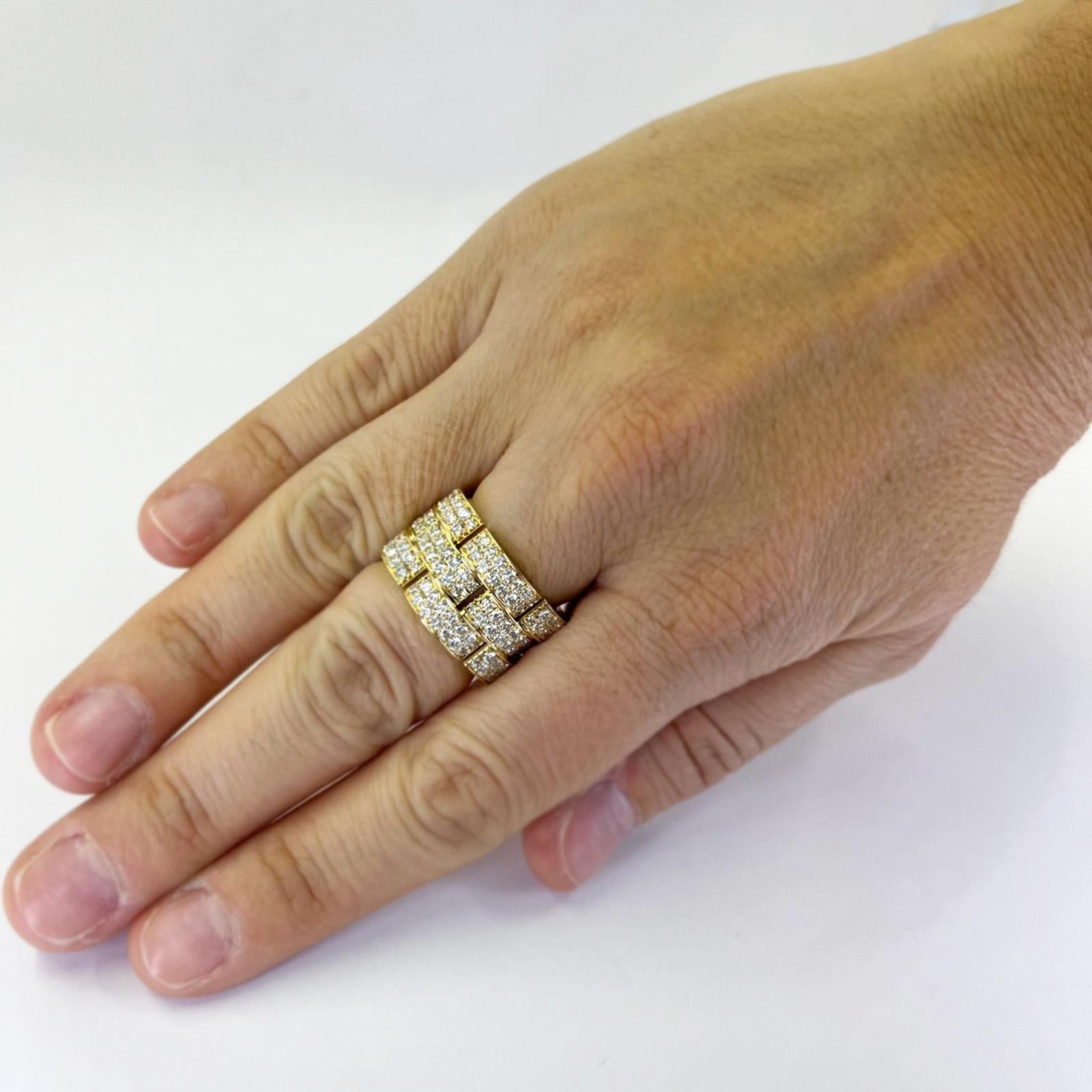 Ewigkeitsring aus 18 Karat Gelbgold mit 210 runden Diamanten im Brillantschliff mit einer Reinheit von VS und einer Farbe von G von insgesamt etwa 4,20 Karat. Fingergröße 7. Fertiges Gewicht ist 18,4 Gramm.