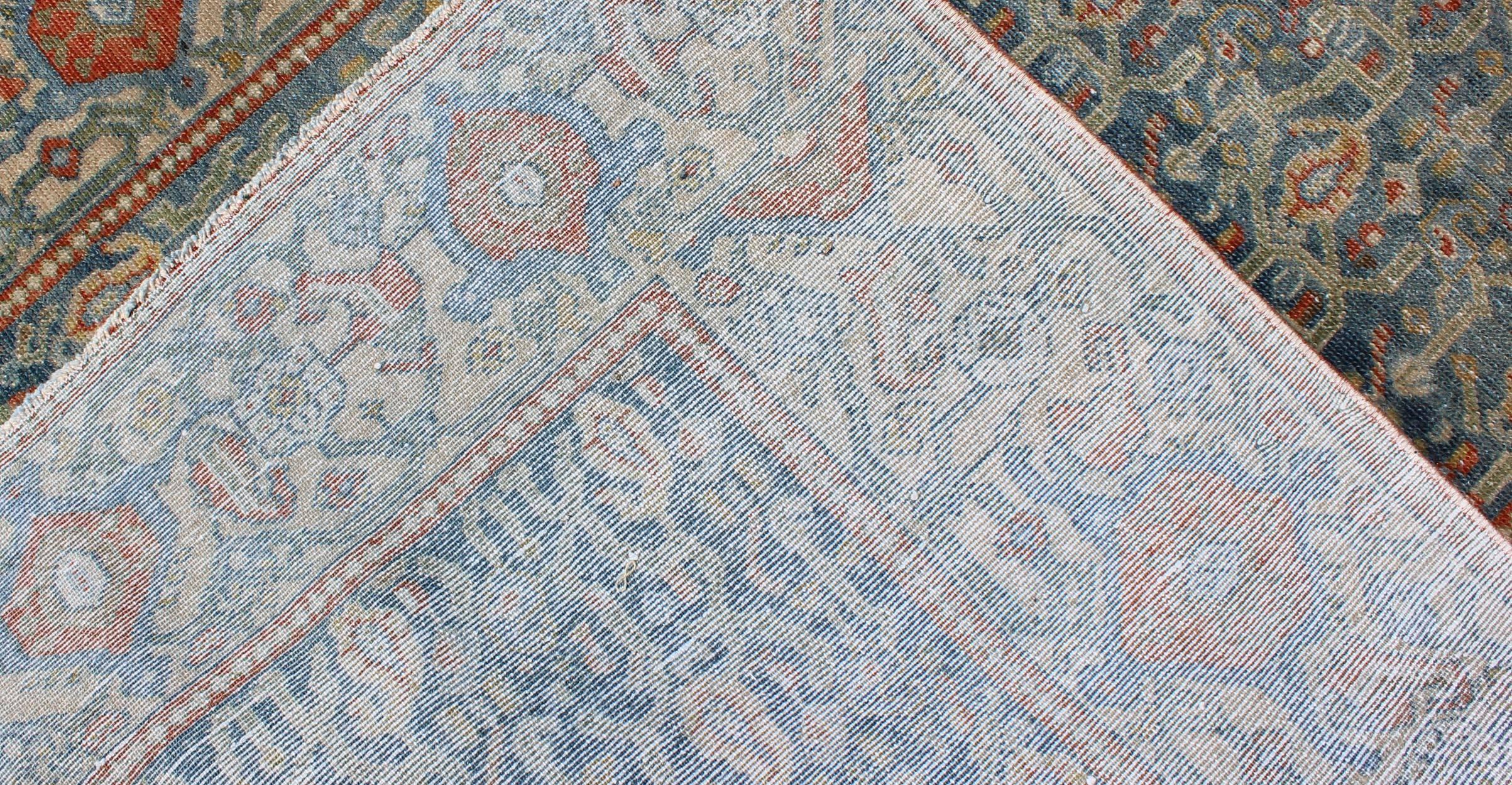 Breiter persischer Malayer-Läufer mit Blumenmuster in persischem Blau (Frühes 20. Jahrhundert) im Angebot