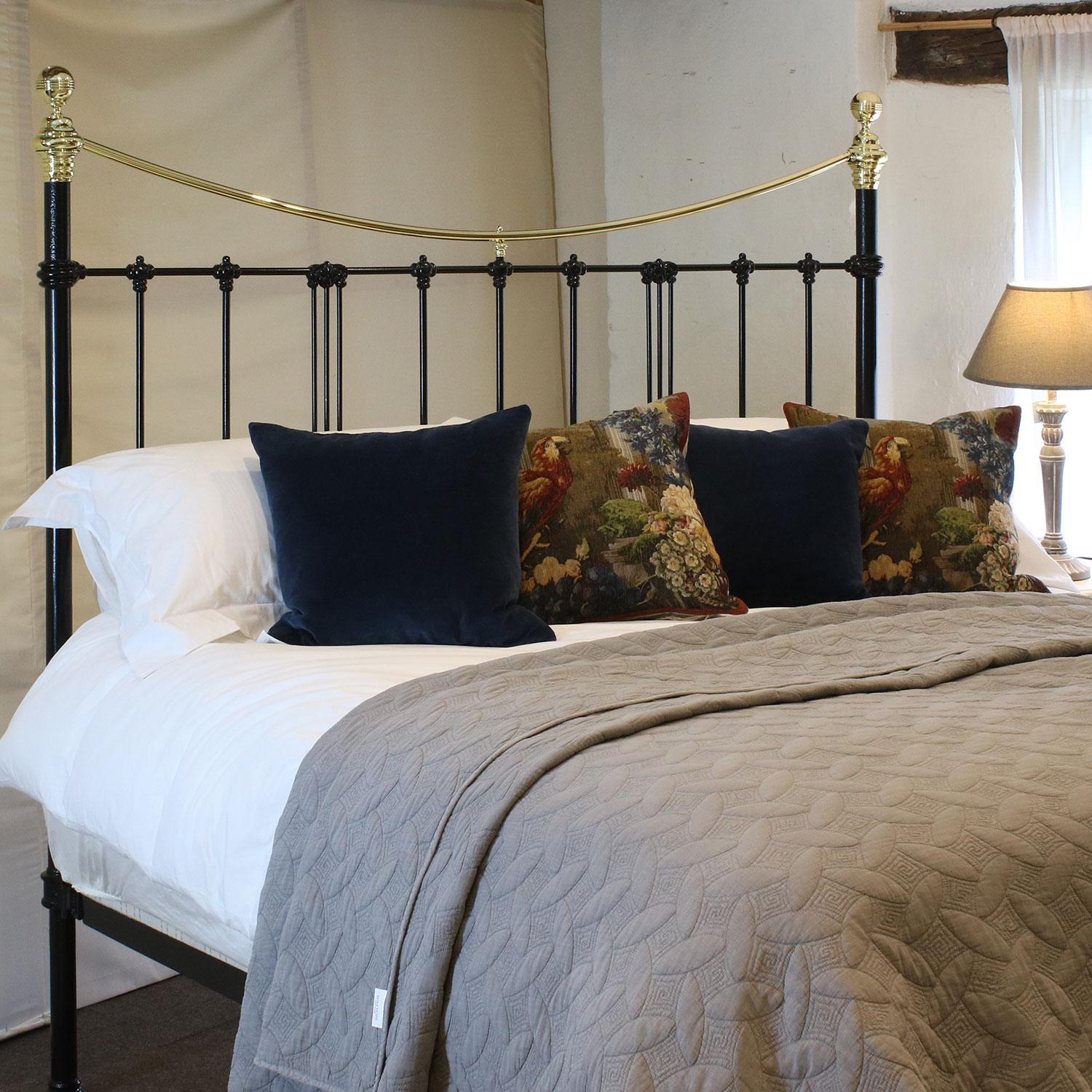 6ft wide antique platform bed in black with curved brass top rail and art nouveau style castings.
This bed accepts a British super king size or Californian king size. (72 inches, 6ft or 180cm wide)
This price is for the bed frame alone. Bases,