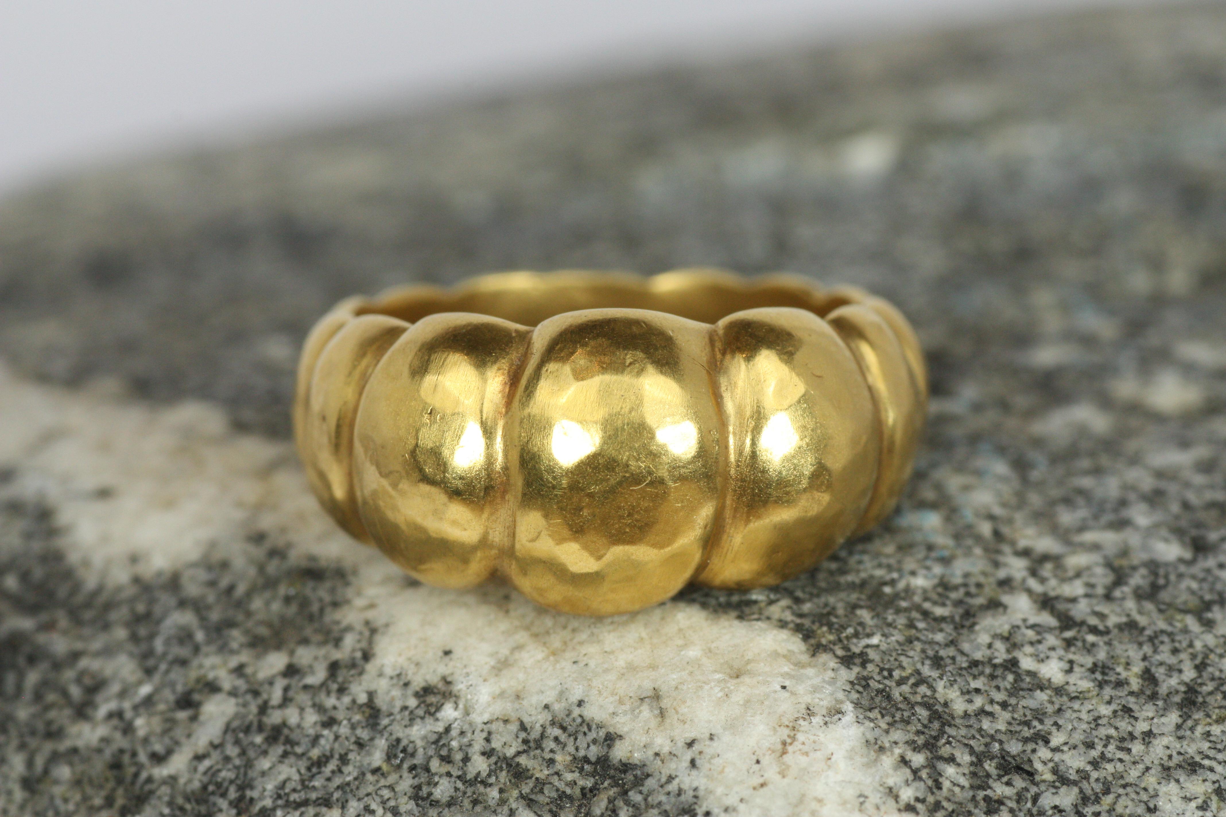 Large bandeau en or conique 