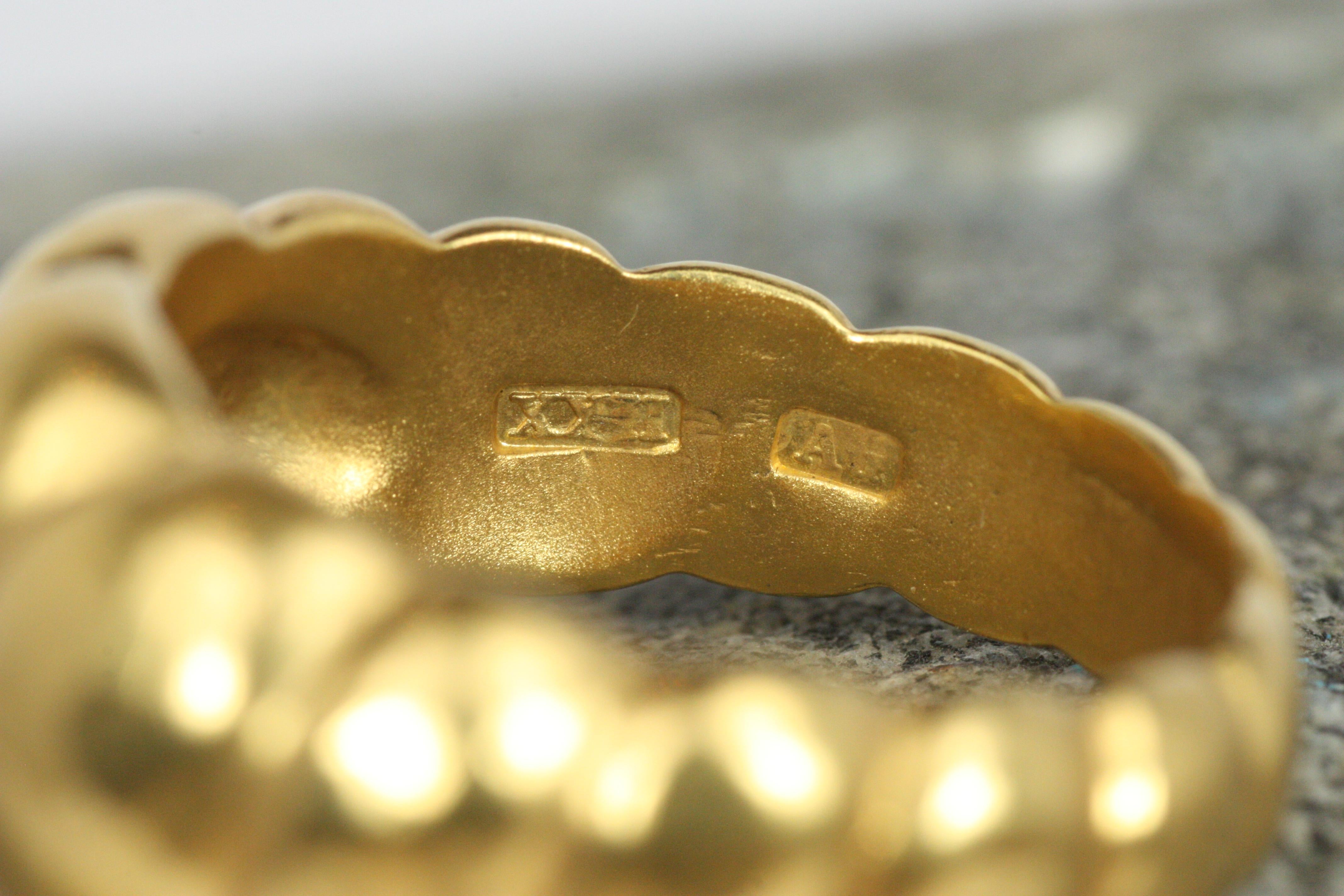 Large bandeau en or conique 