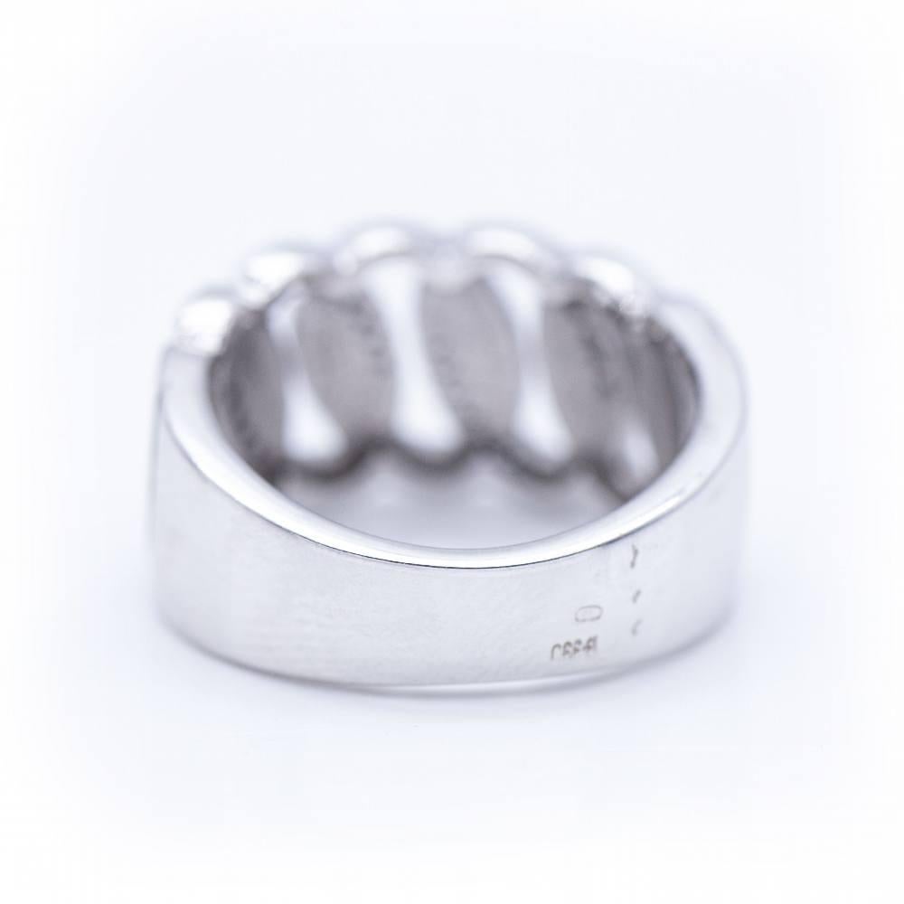 Anello largo in oro bianco e diamanti In condizioni Nuovo in vendita a Barcelona, CT
