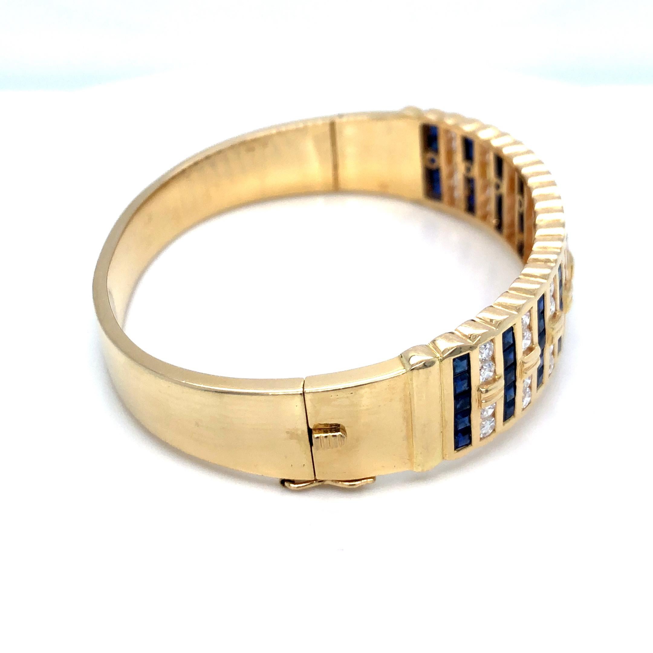 Wide Sapphire & Diamond Bangle Bracelet 18K Yellow Gold In Good Condition For Sale In Dallas, TX