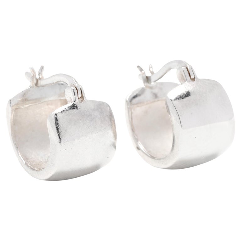 EVERLY HUGGIE DROP HOOP EARRINGS - SILVER main image 0