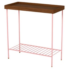 Breiter Beistelltisch / Pflanzenständer aus Massivholz - EDGE Serie, mit farbigen Metallbeinen