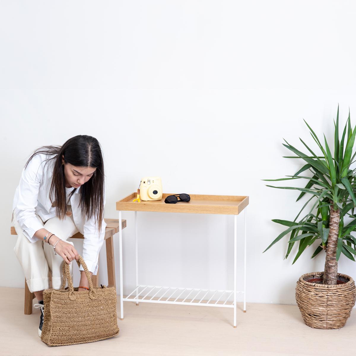 Large table d'appoint / Stand pour plantes en Wood Wood Wood - Série EDGE, avec pieds en métal Neuf - En vente à İzmir, İzmir