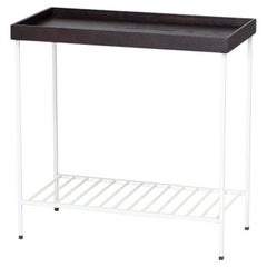 Breiter Beistelltisch / Pflanzenständer aus Massivholz - EDGE Serie, mit Metallbeinen
